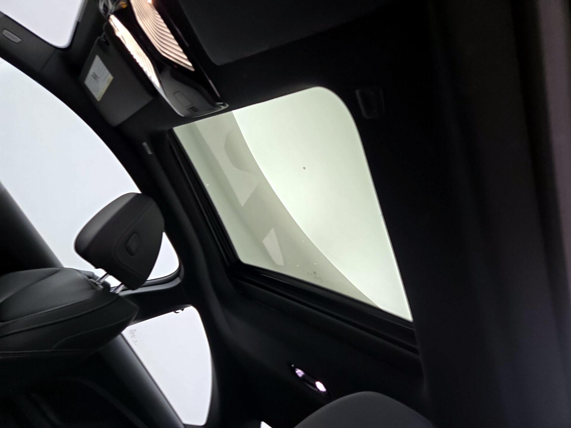 Thumbnail: 2025 BMW 2 Series - 20