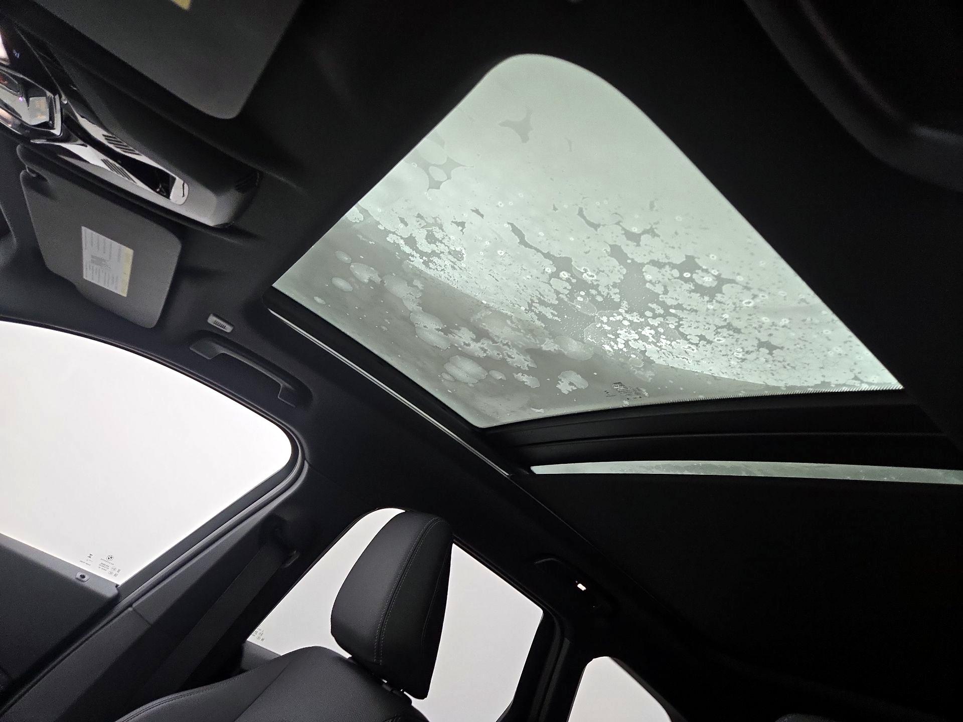 Thumbnail: 2023 BMW X1 - 20