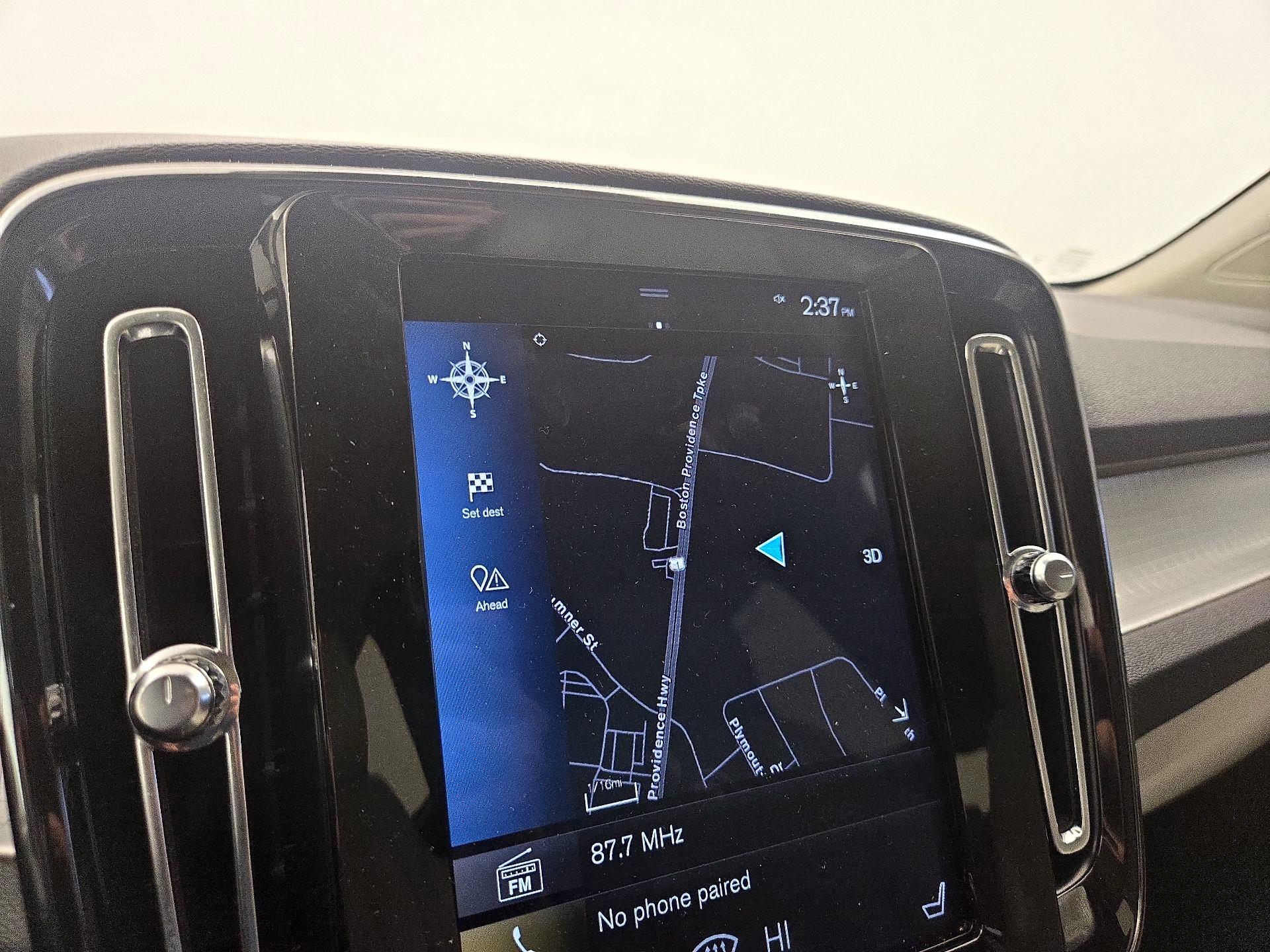 Thumbnail: 2020 Volvo XC40 - 14