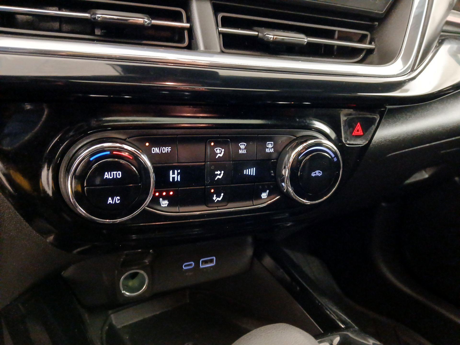 Thumbnail: 2025 Chevrolet Trax - 16