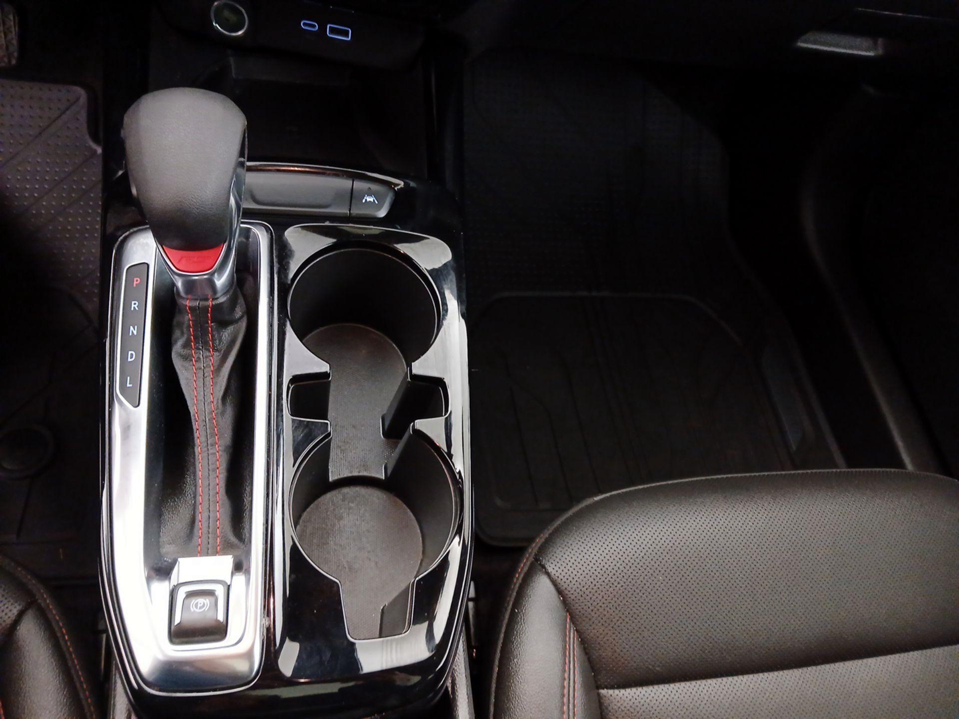 Thumbnail: 2025 Chevrolet Trax - 17