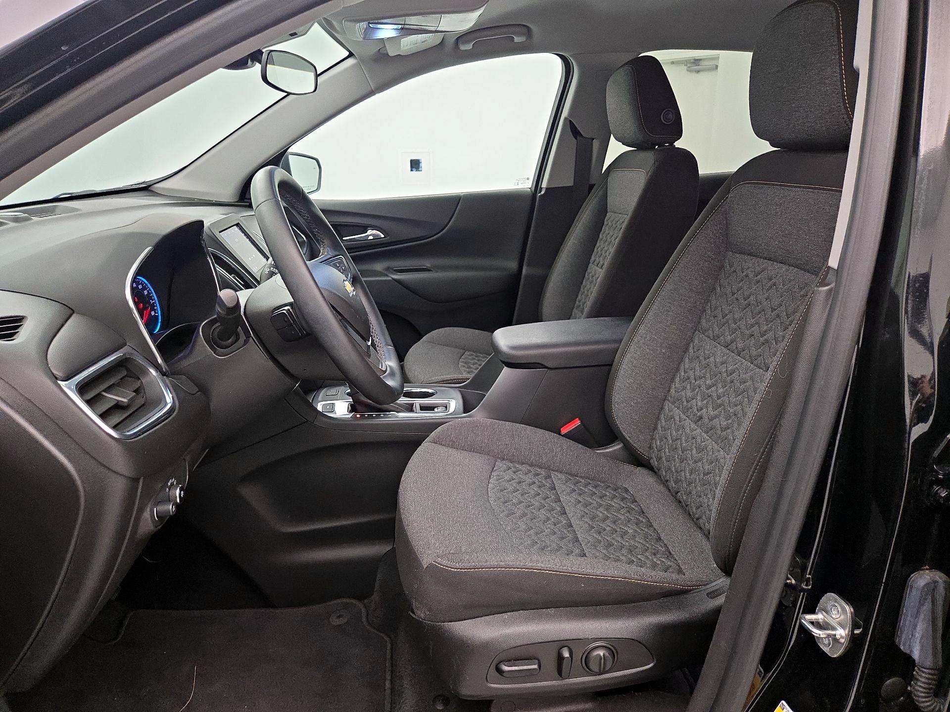 Thumbnail: 2023 Chevrolet Equinox - 11