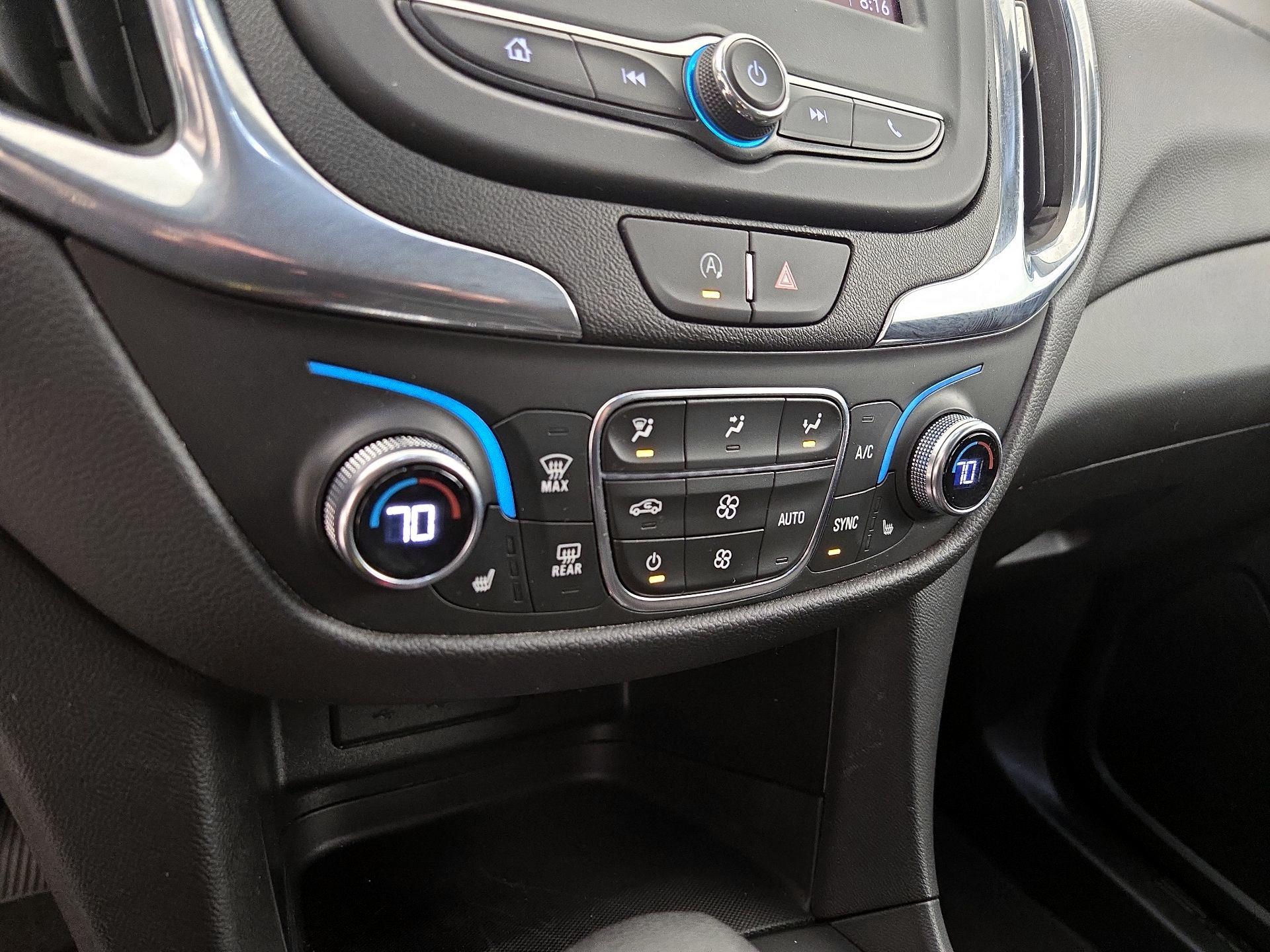 Thumbnail: 2023 Chevrolet Equinox - 16