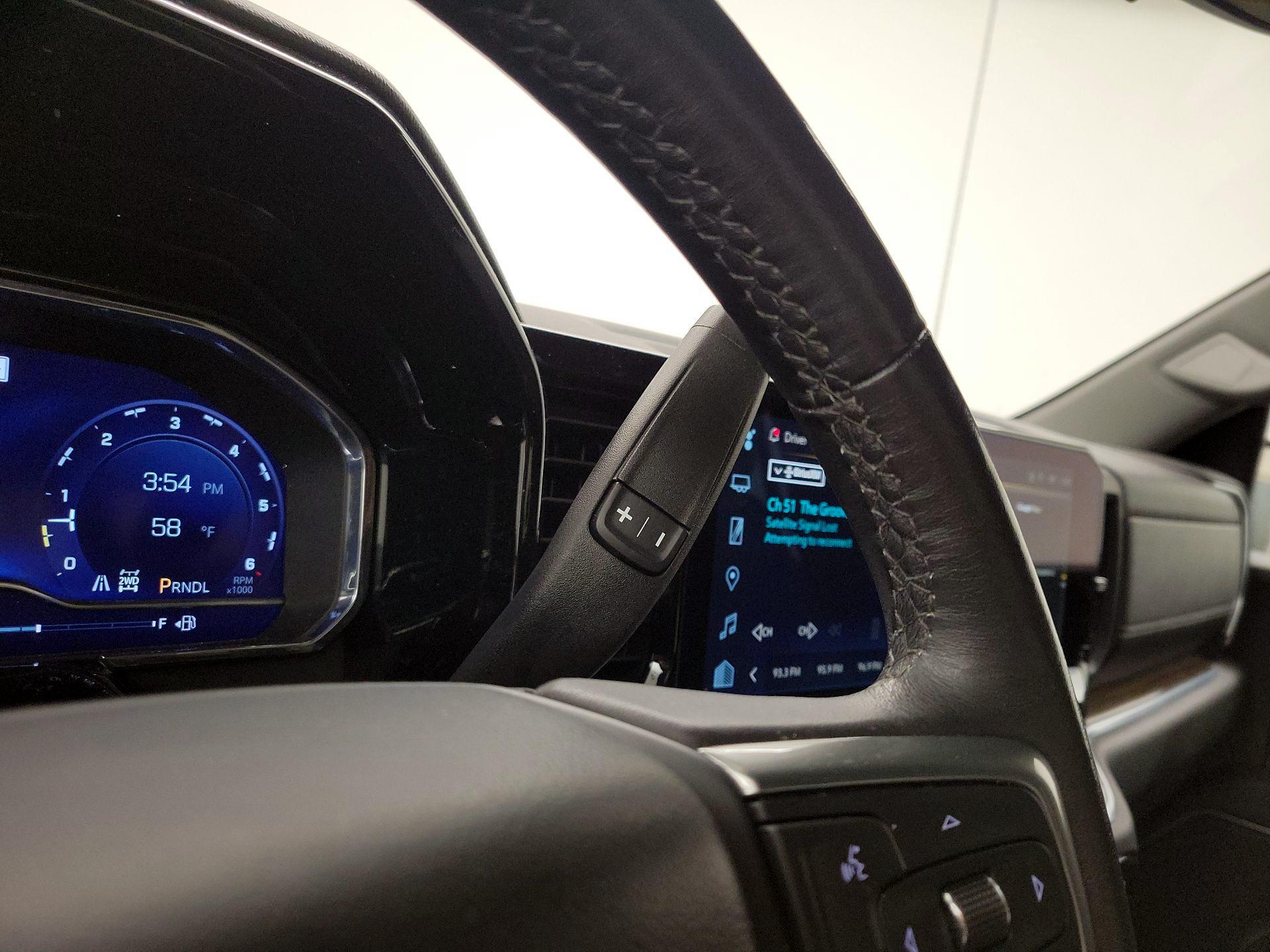 Thumbnail: 2022 Chevrolet Silverado 1500 - 17