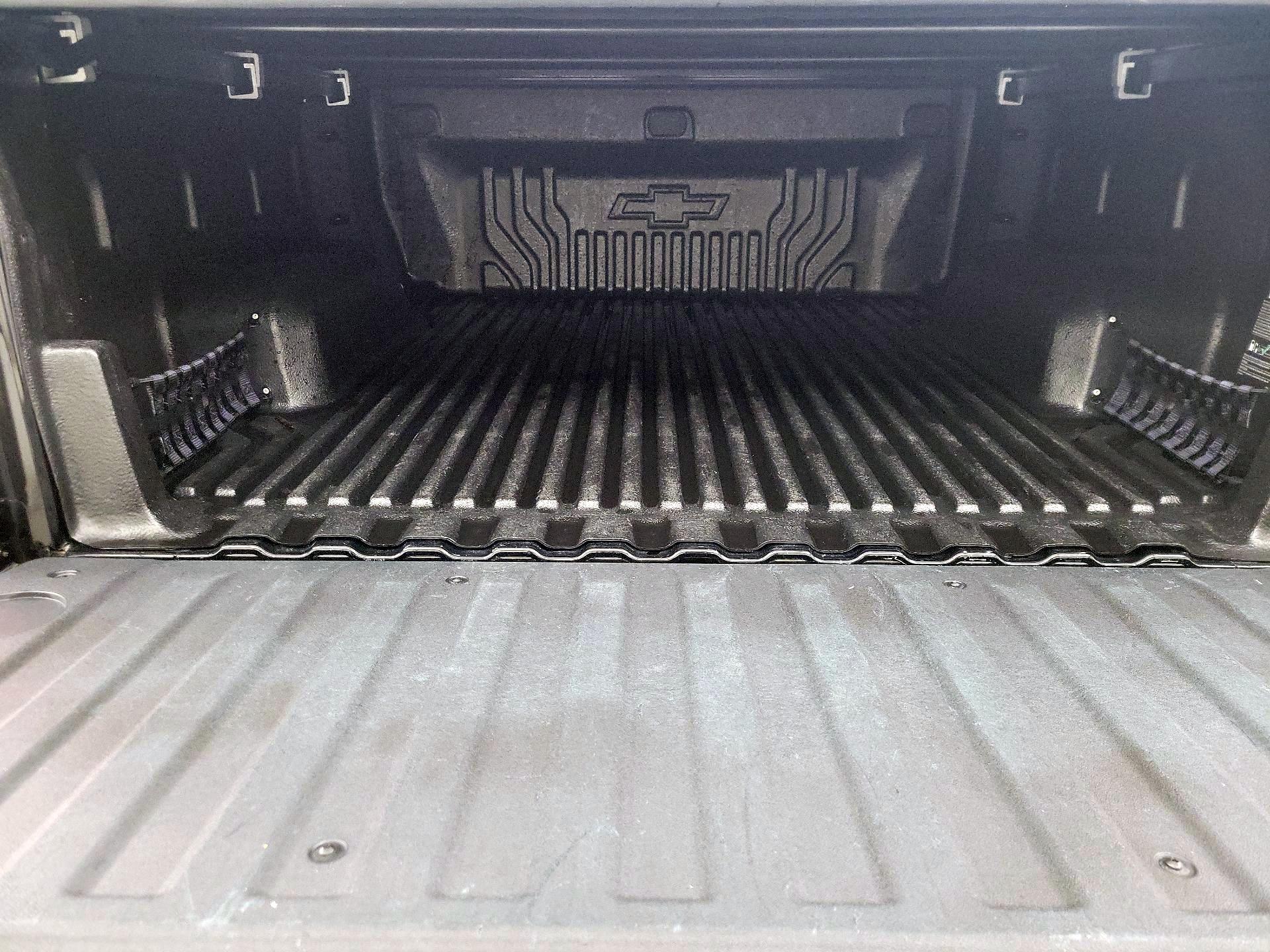 Thumbnail: 2022 Chevrolet Silverado 1500 - 20