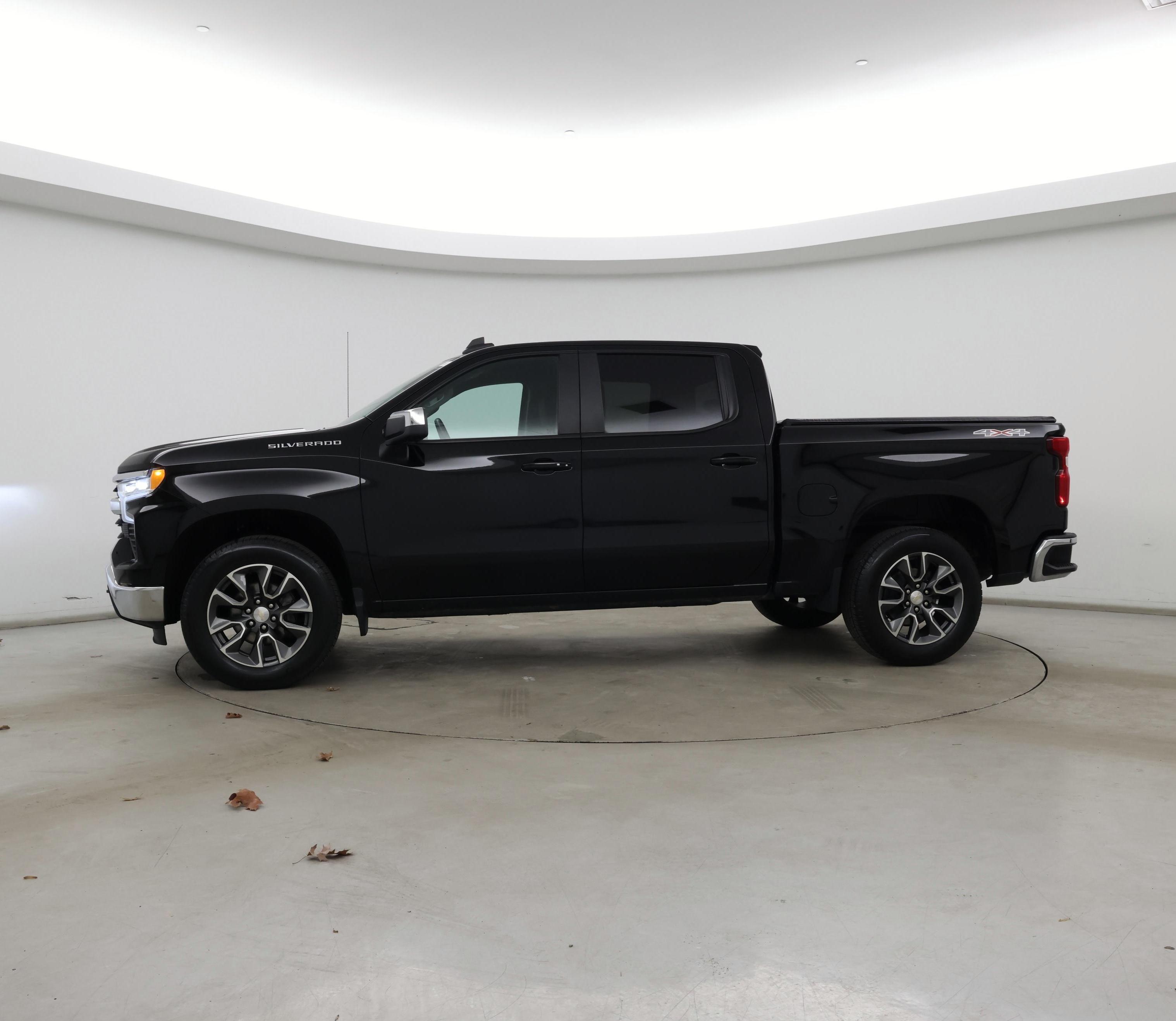 Thumbnail: 2022 Chevrolet Silverado 1500 - 3