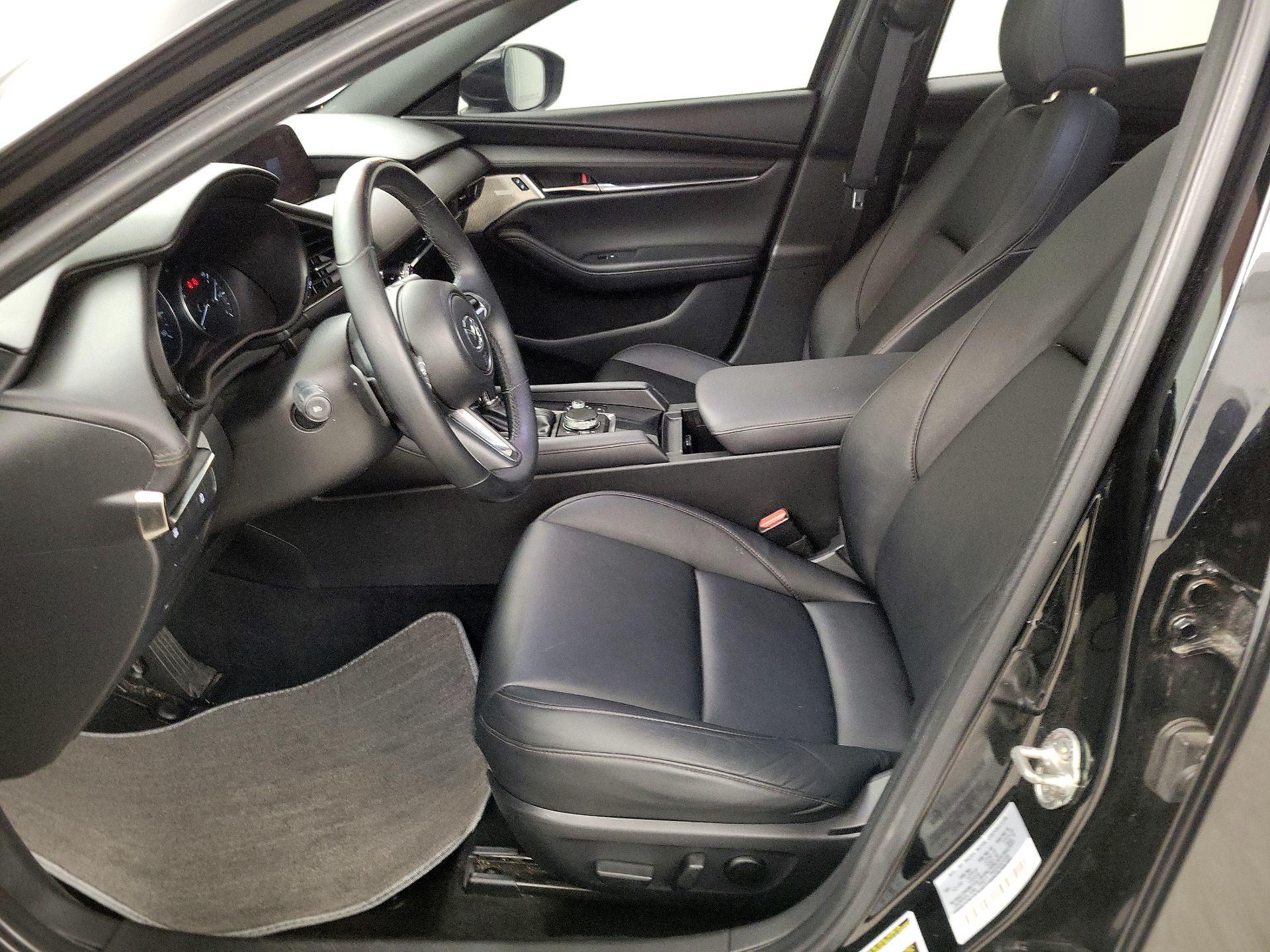 Thumbnail: 2021 Mazda Mazda3 - 11