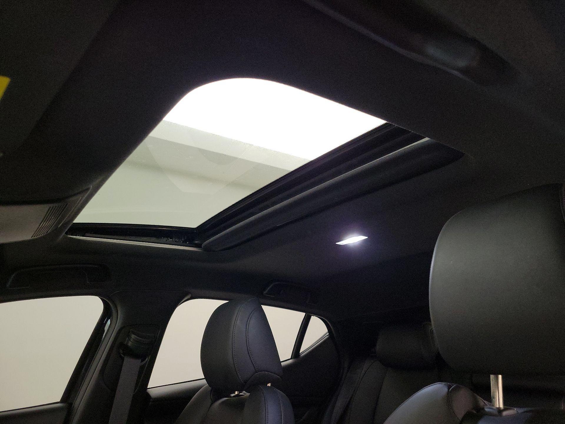 Thumbnail: 2021 Mazda Mazda3 - 19