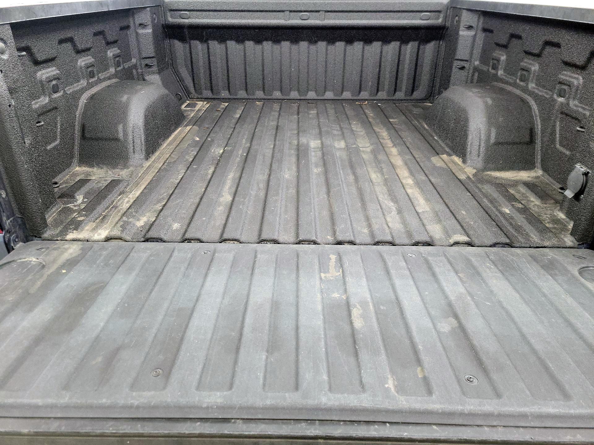 Thumbnail: 2022 Chevrolet Silverado 1500 - 20