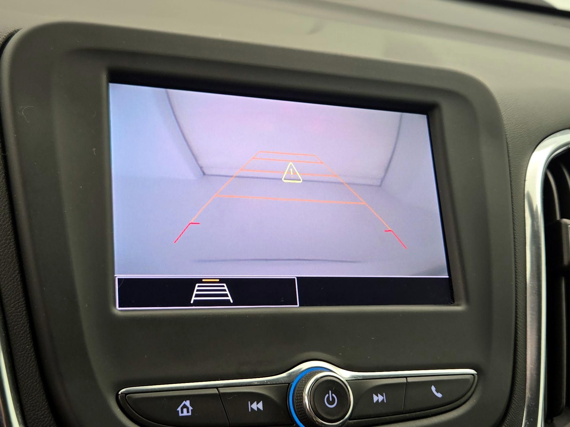 Thumbnail: 2022 Chevrolet Equinox - 15