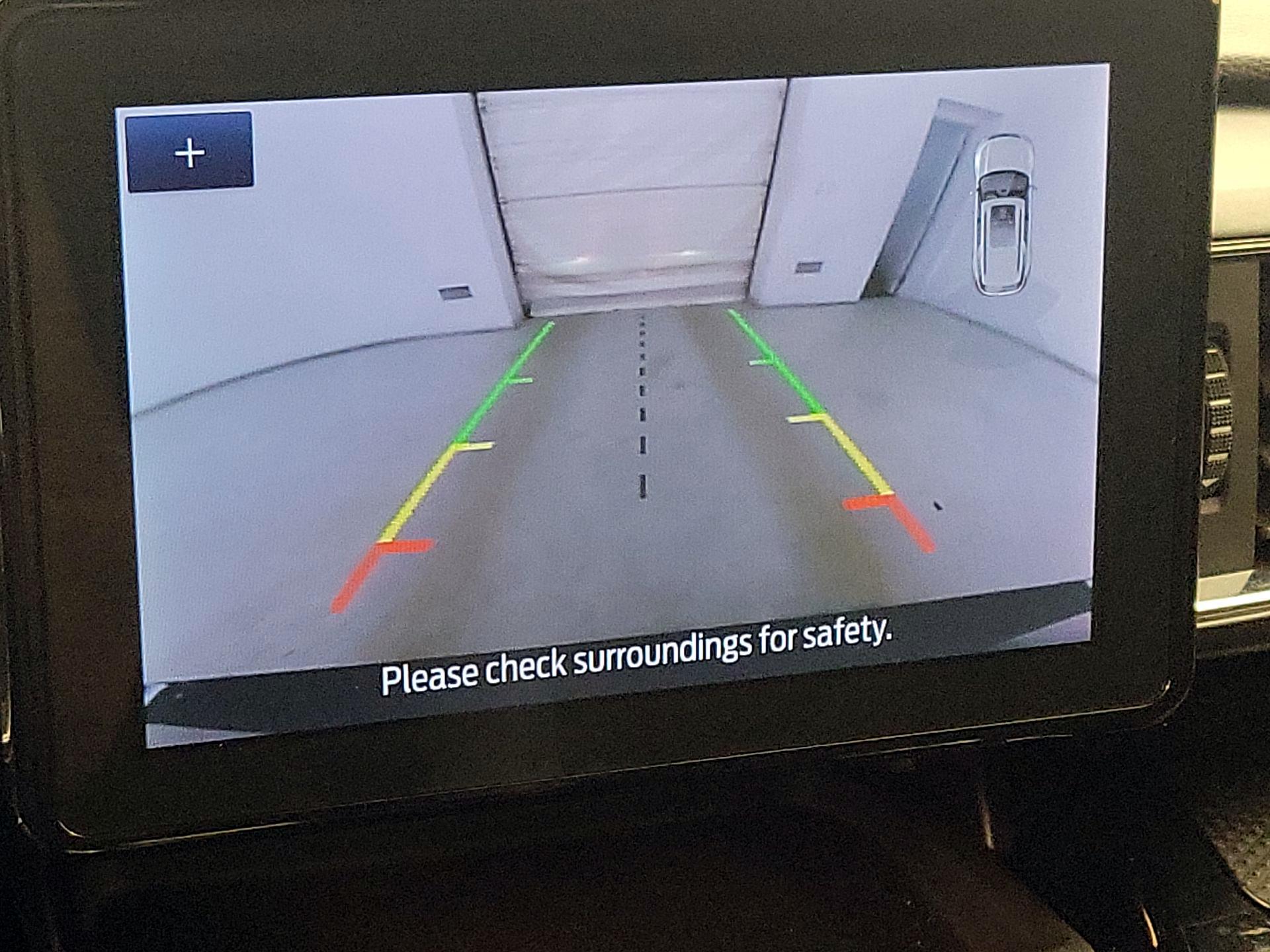 Thumbnail: 2022 Ford Explorer - 14