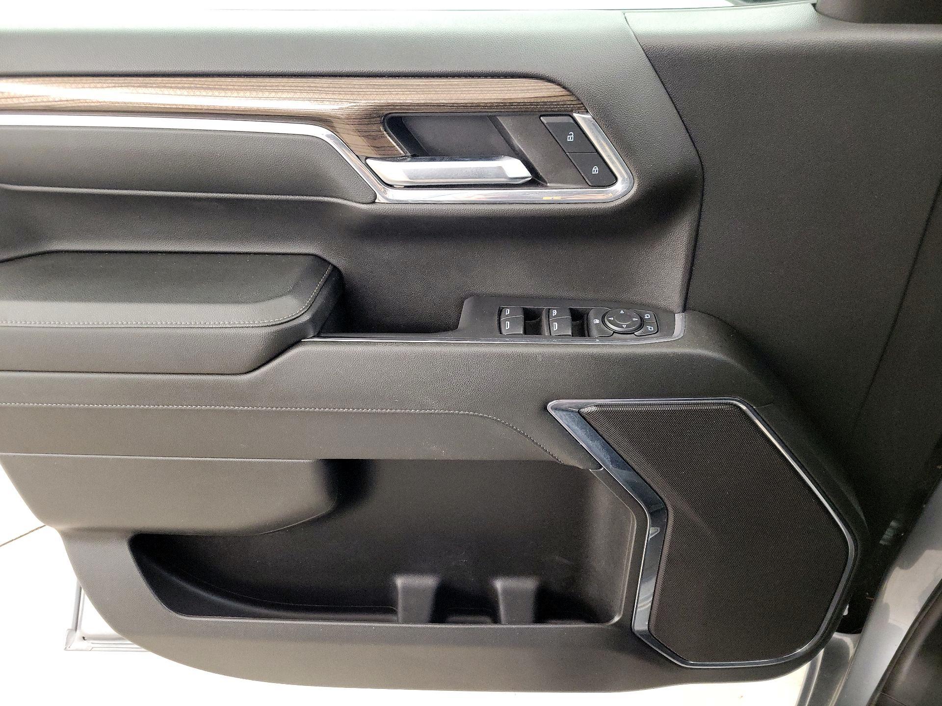 Thumbnail: 2024 Chevrolet Silverado 1500 - 12