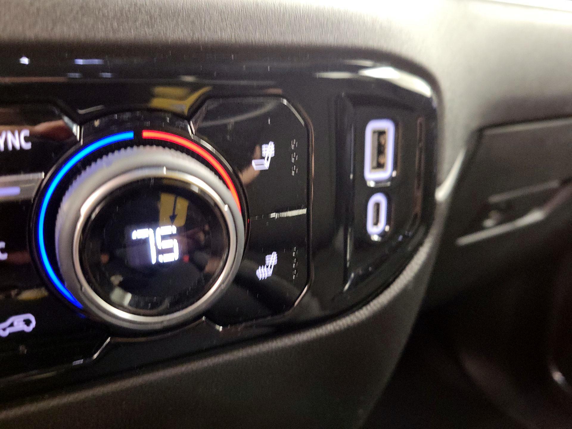 Thumbnail: 2024 Chevrolet Silverado 1500 - 19