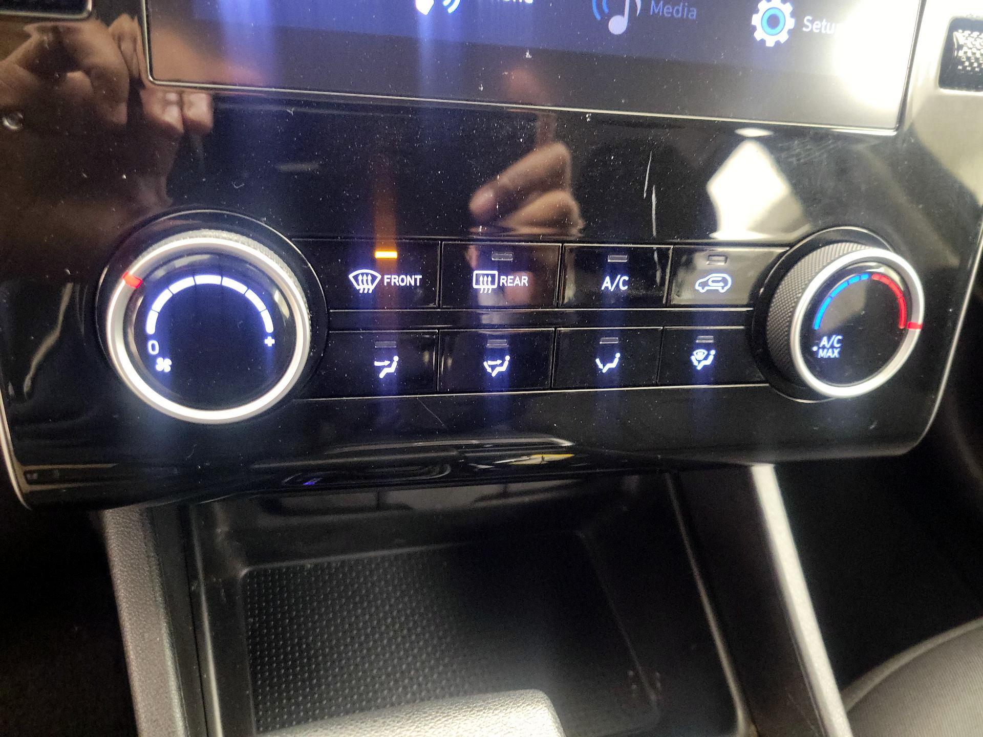 Thumbnail: 2022 Hyundai Tucson - 16