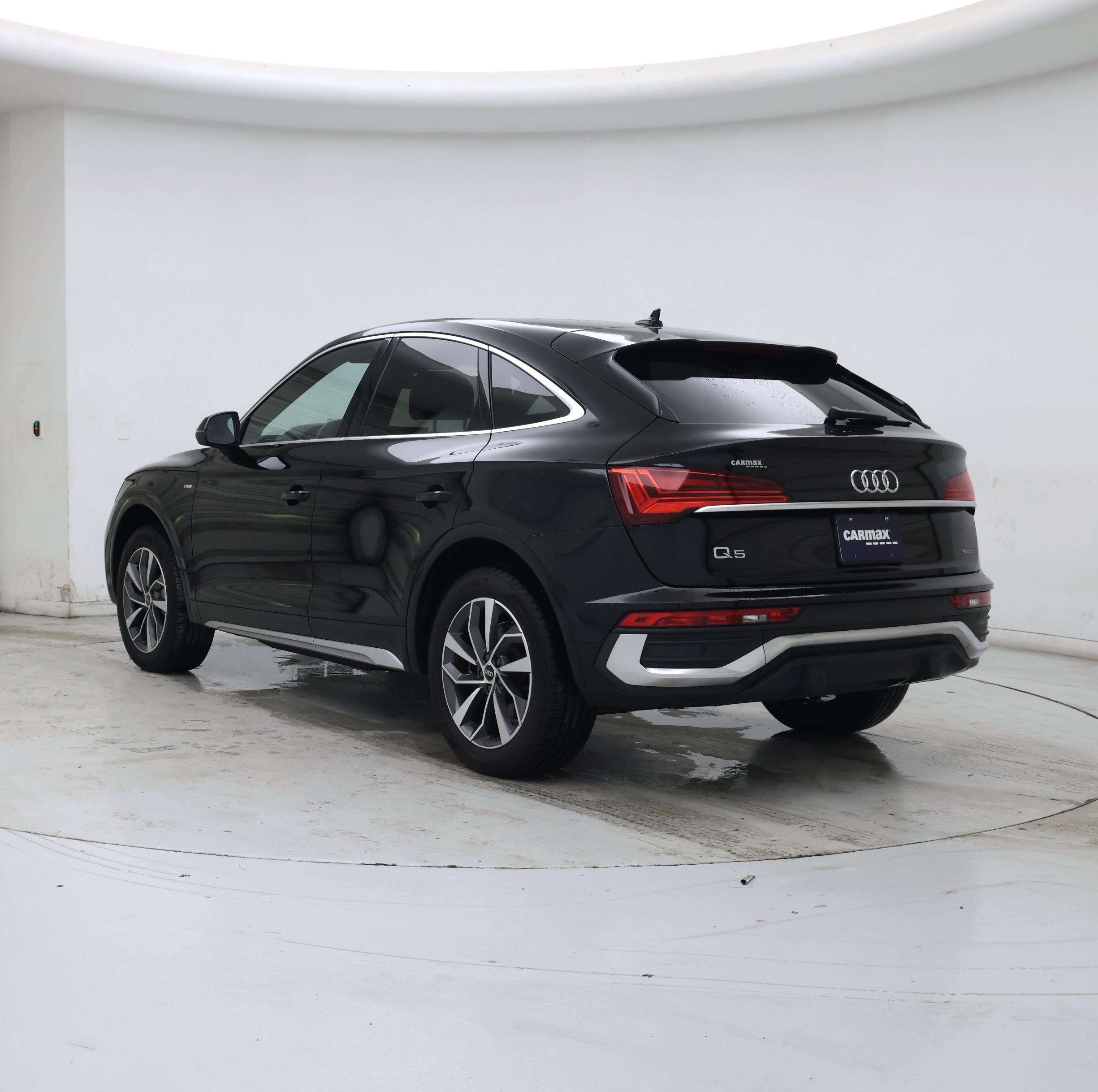 Thumbnail: 2023 Audi Q5 - 2