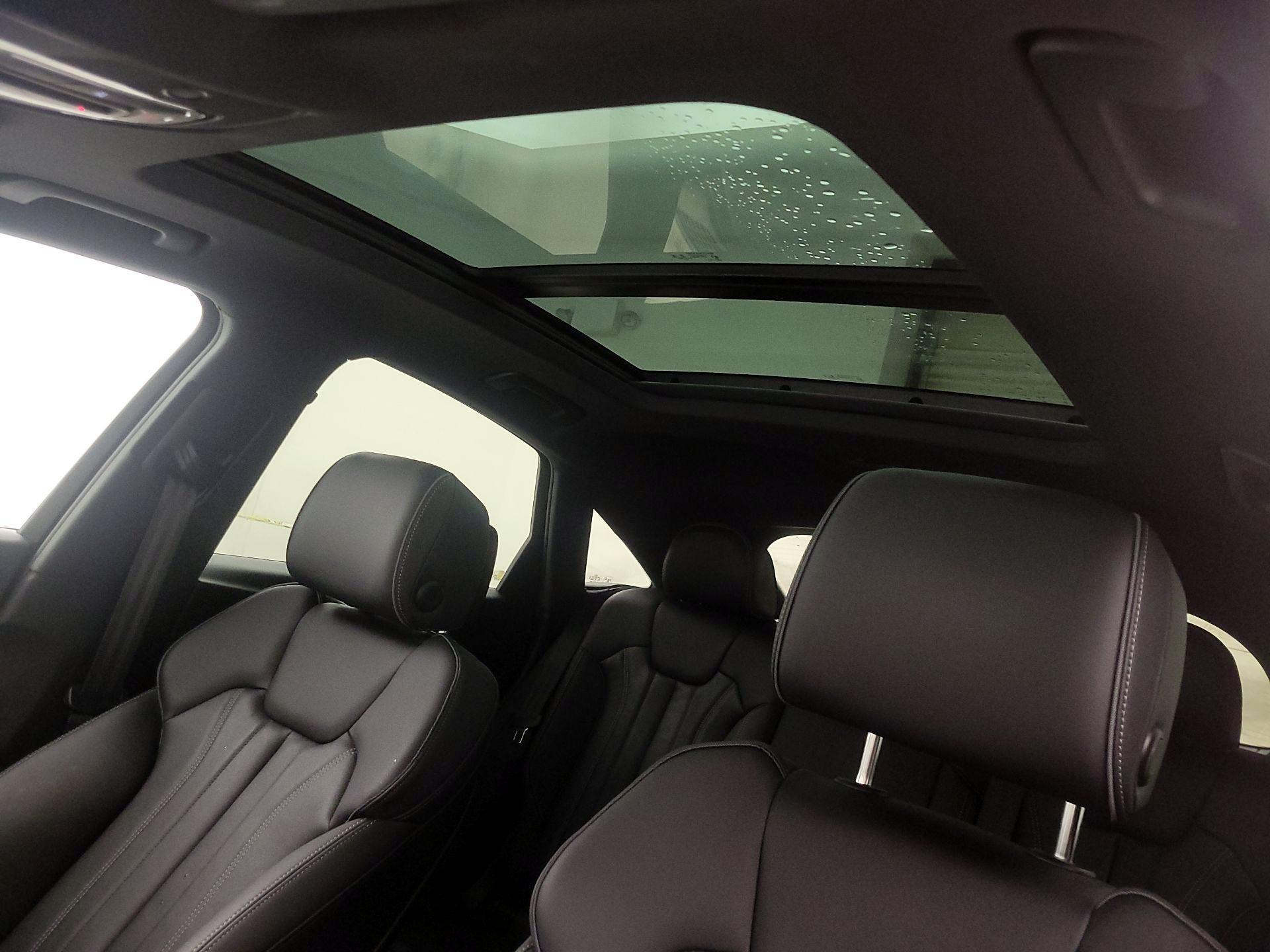 Thumbnail: 2023 Audi Q5 - 19