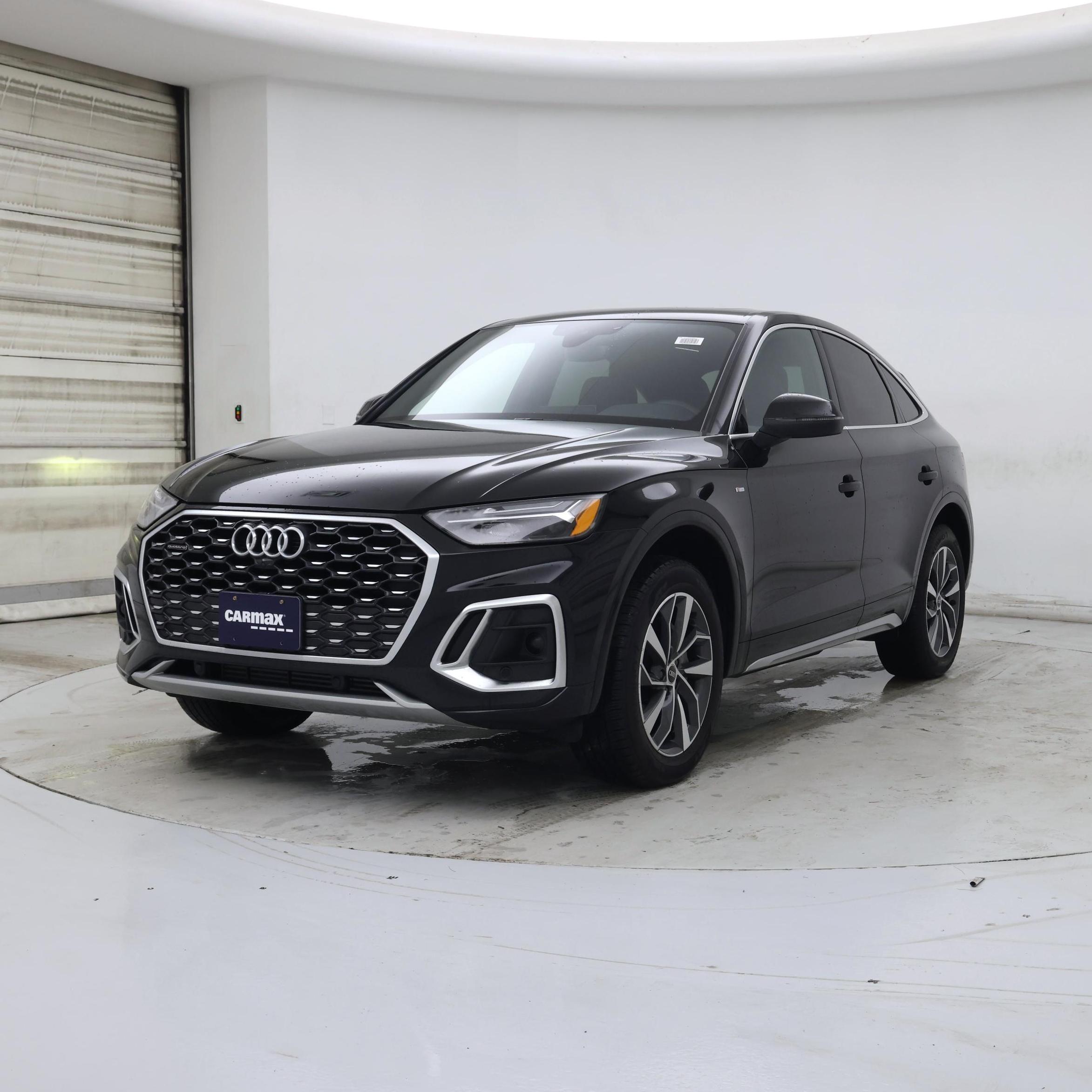 Thumbnail: 2023 Audi Q5 - 4