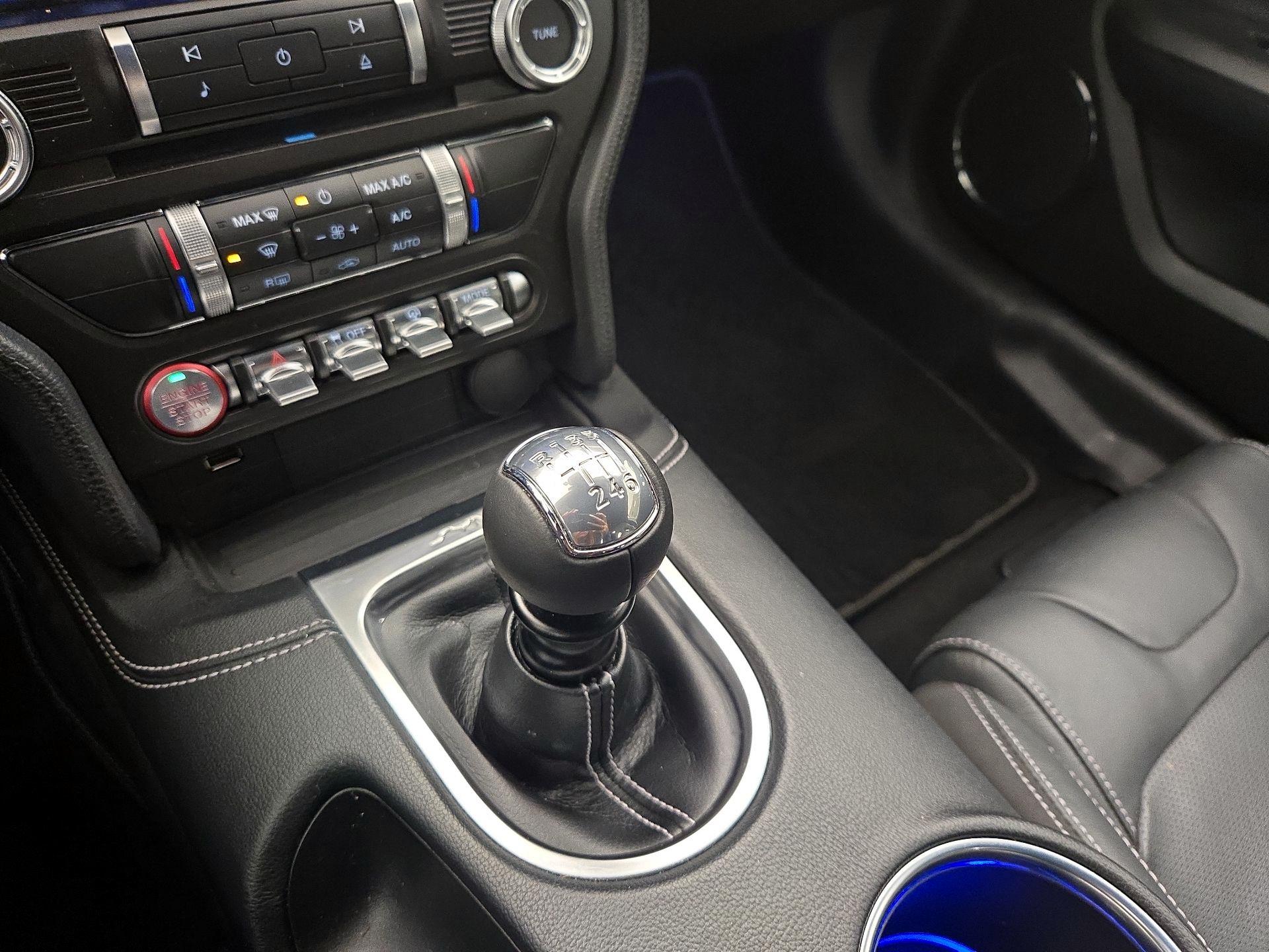 Thumbnail: 2022 Ford Mustang - 18