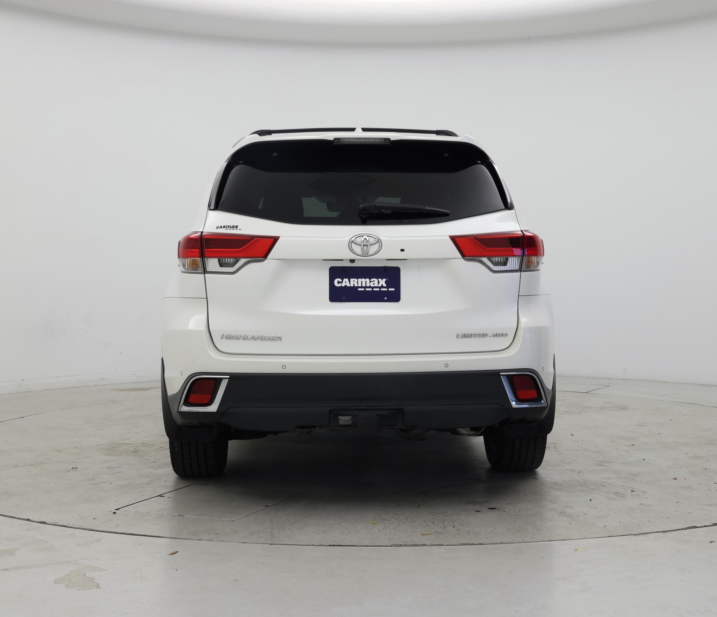 Thumbnail: 2017 Toyota Highlander - 6