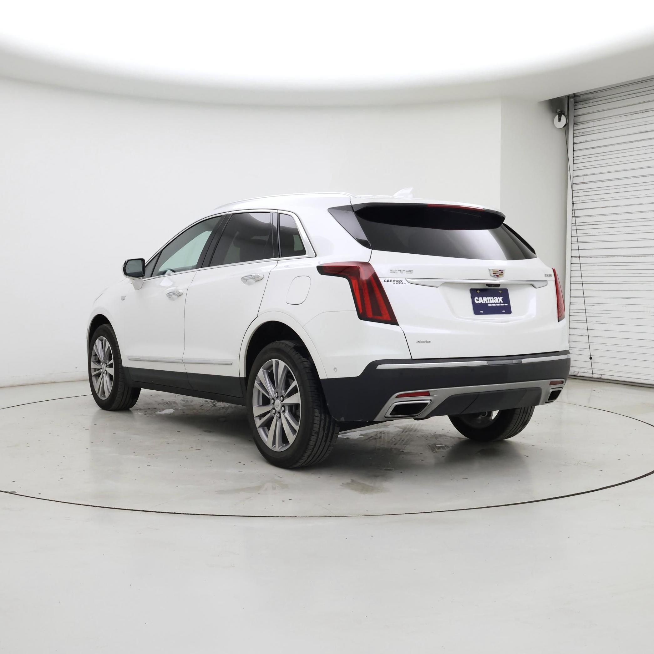 Thumbnail: 2023 Cadillac XT5 - 2