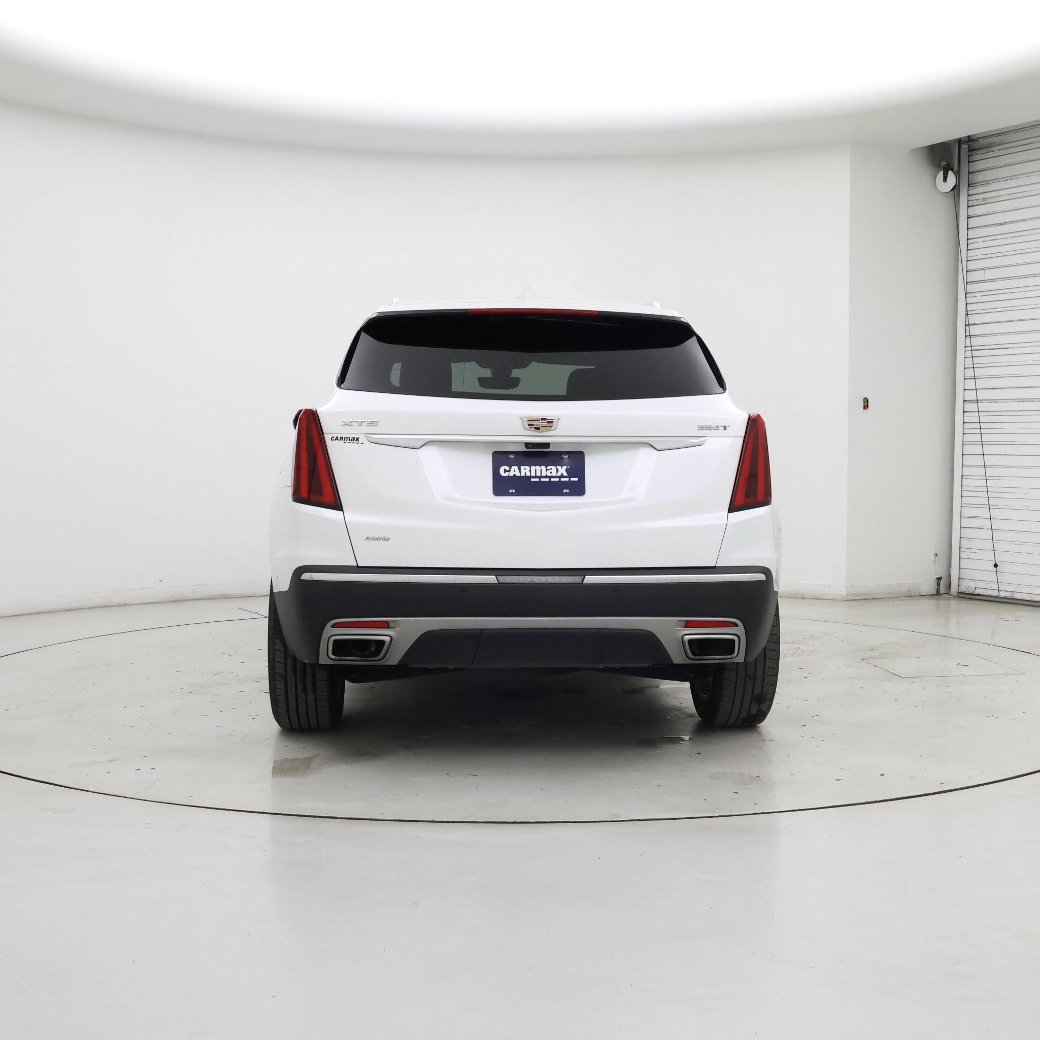 Thumbnail: 2023 Cadillac XT5 - 6