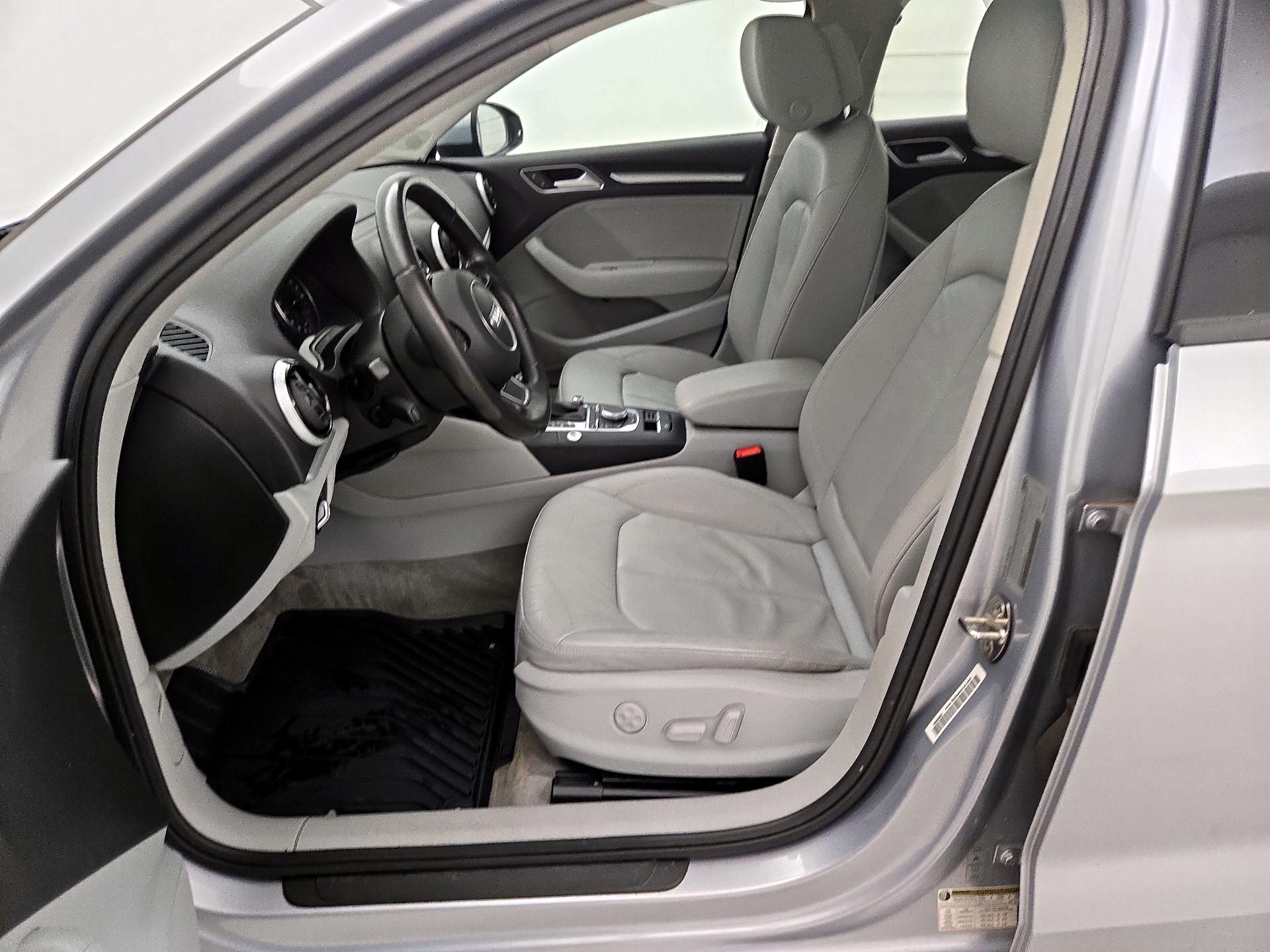 Thumbnail: 2016 Audi A3 - 11