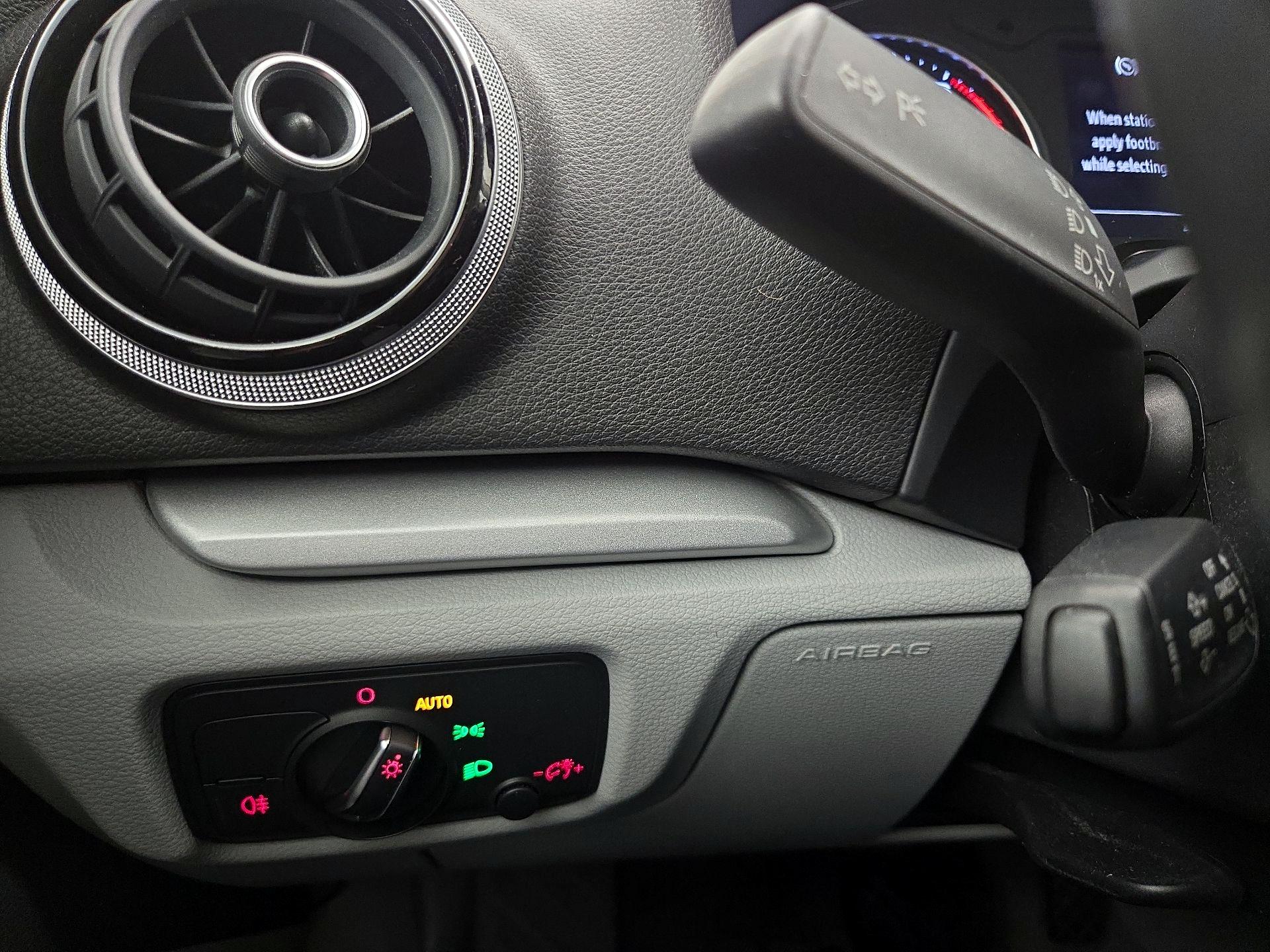 Thumbnail: 2016 Audi A3 - 13