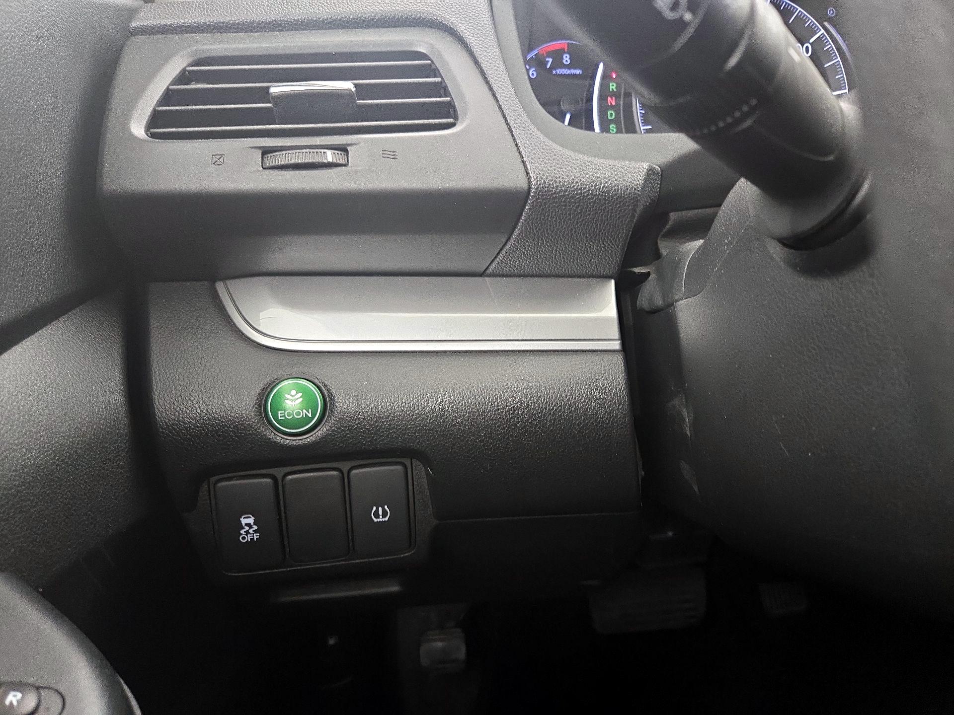 Thumbnail: 2015 Honda CR-V - 13