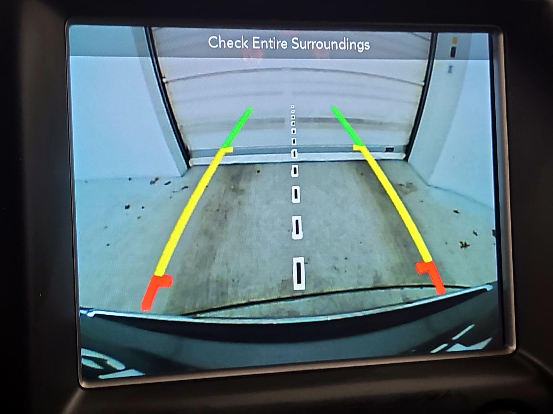 Thumbnail: 2018 Jeep Grand Cherokee - 14