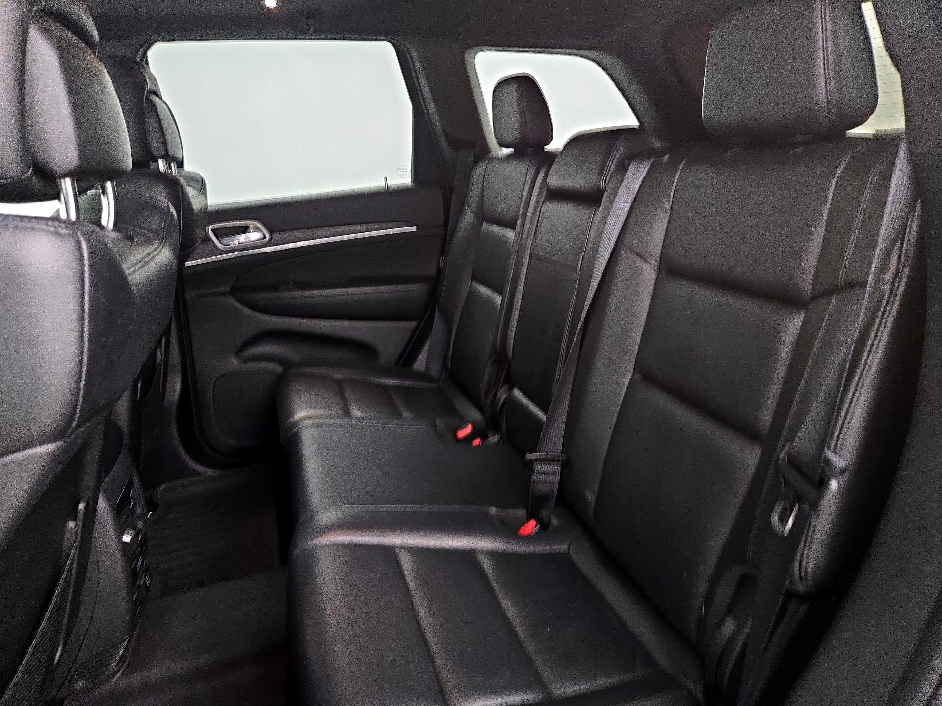 Thumbnail: 2018 Jeep Grand Cherokee - 20