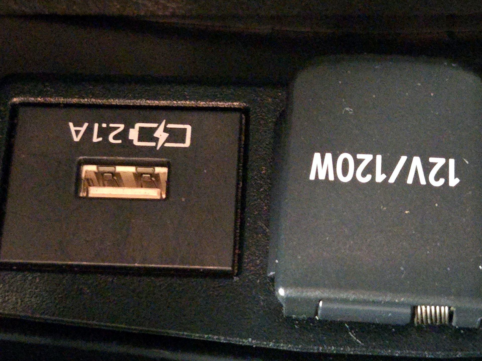 Thumbnail: 2020 Toyota Corolla - 18