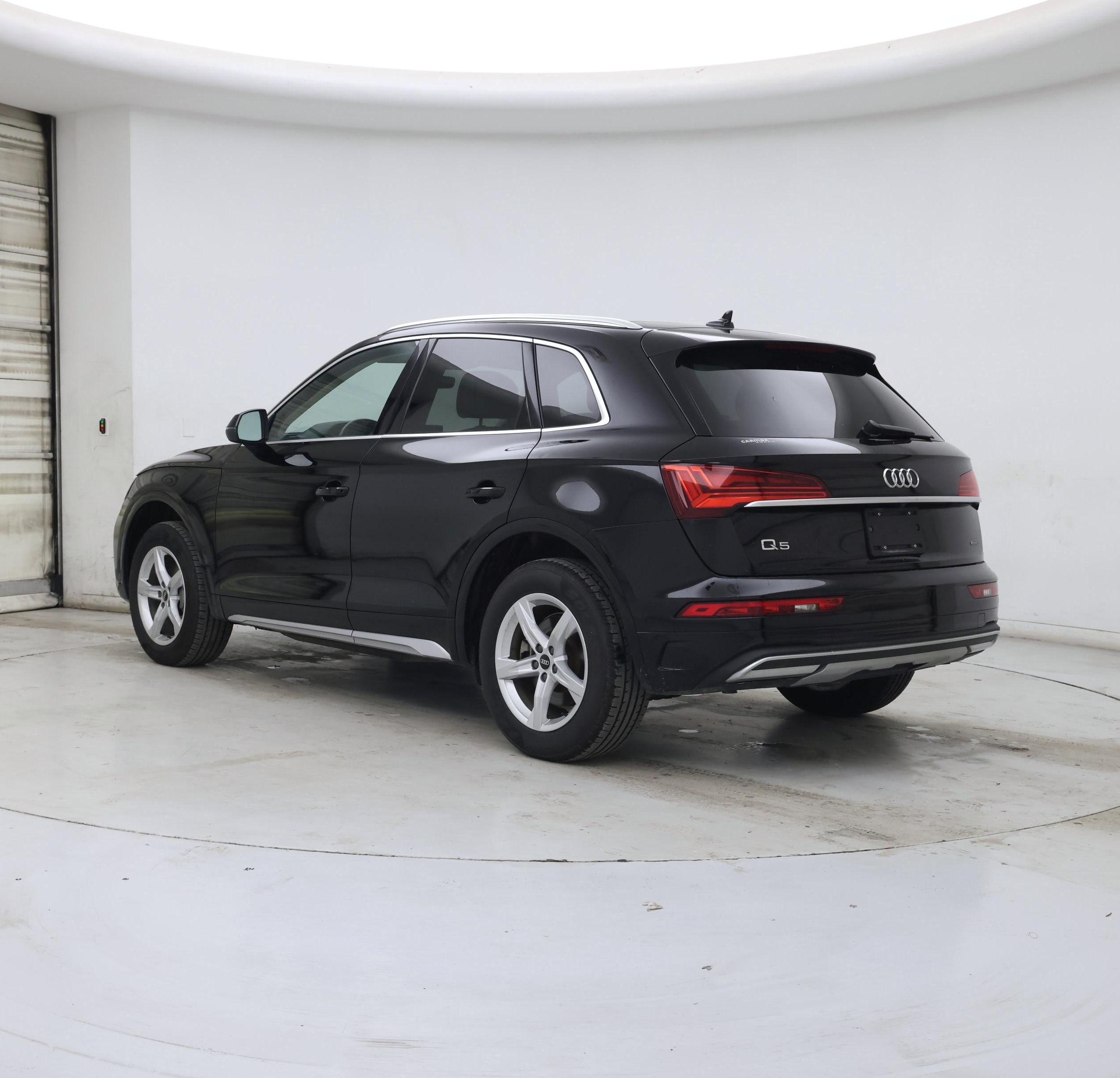 Thumbnail: 2023 Audi Q5 - 2