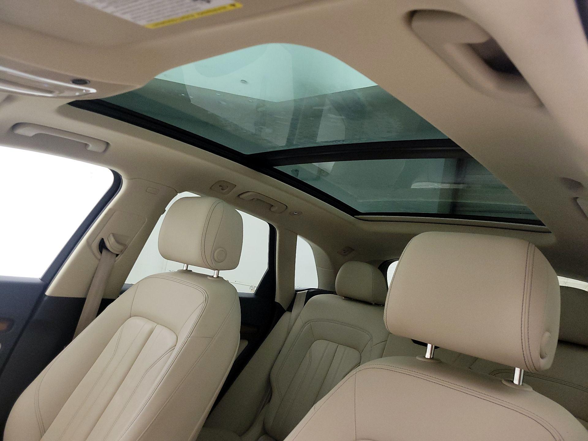 Thumbnail: 2023 Audi Q5 - 19