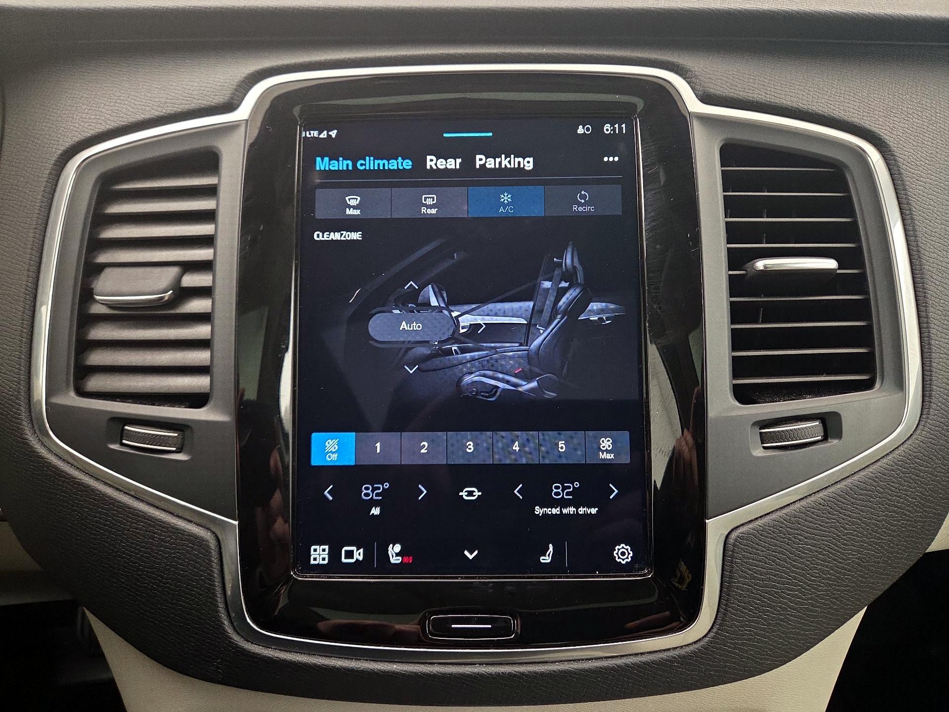 Thumbnail: 2024 Volvo XC90 - 17