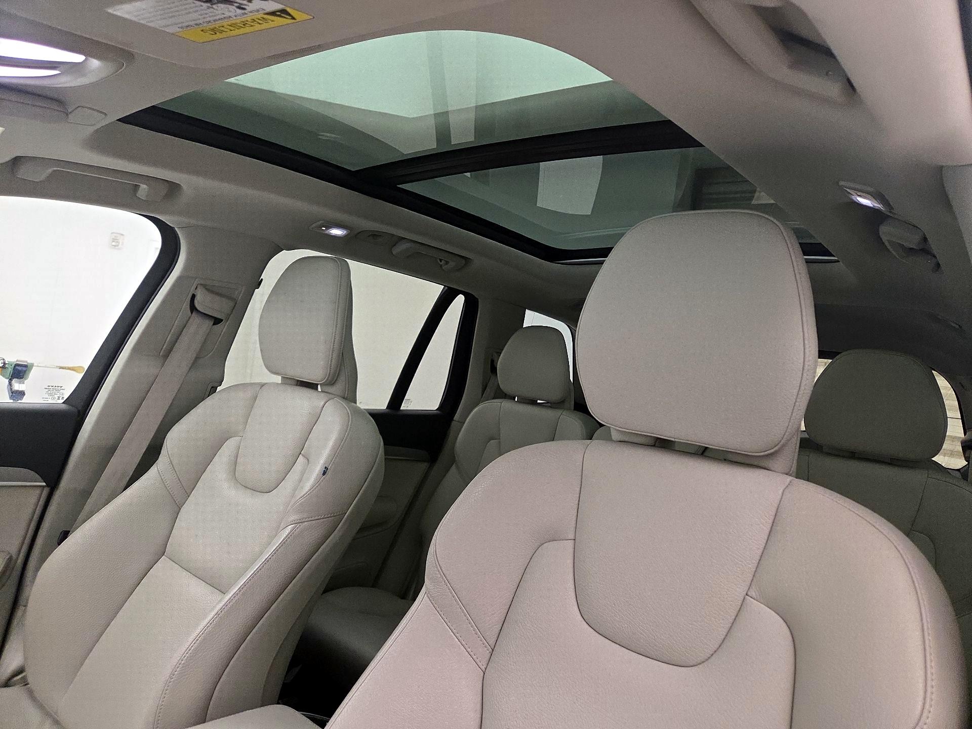 Thumbnail: 2024 Volvo XC90 - 20