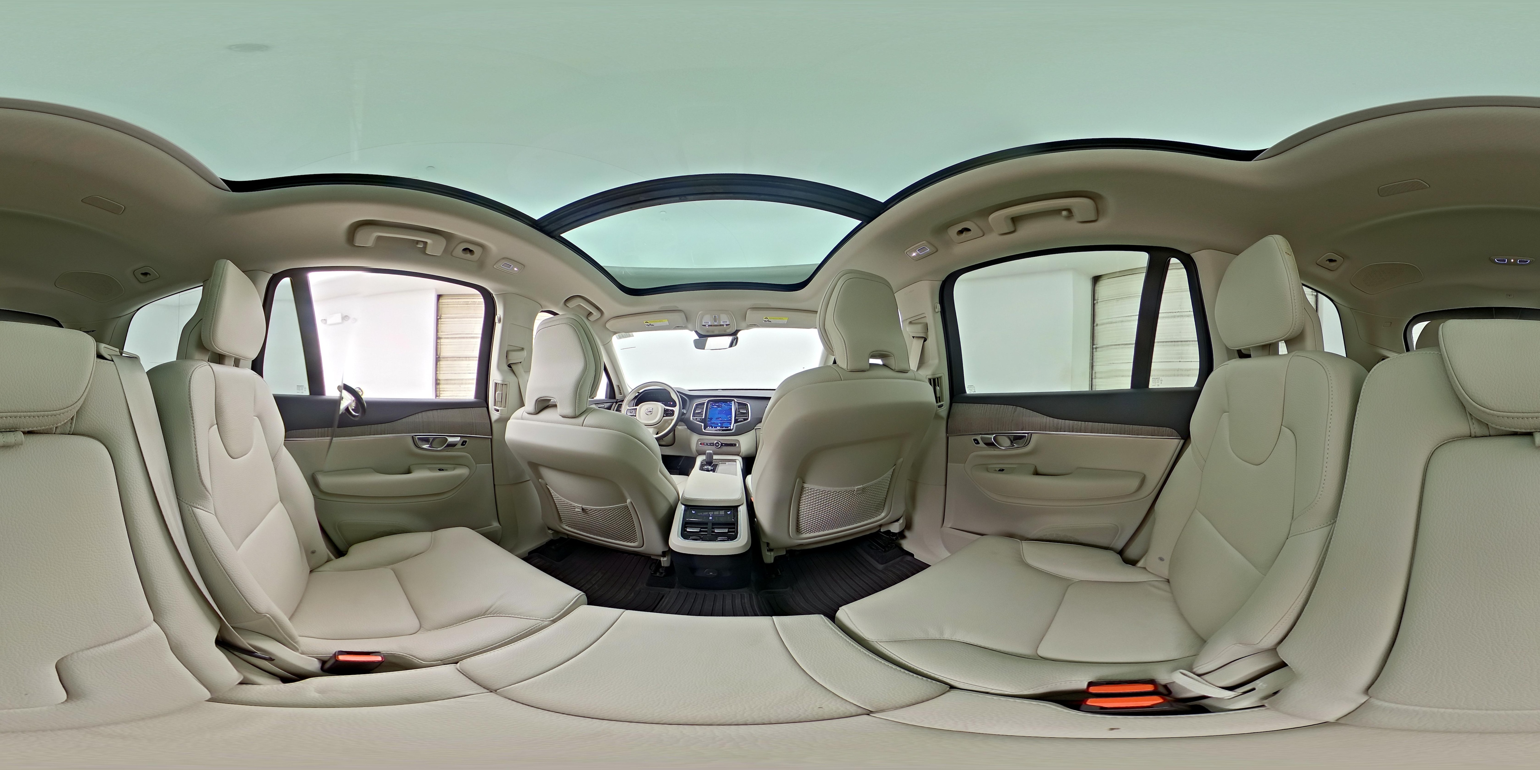 2023 Volvo XC90 Plus - Photo 29