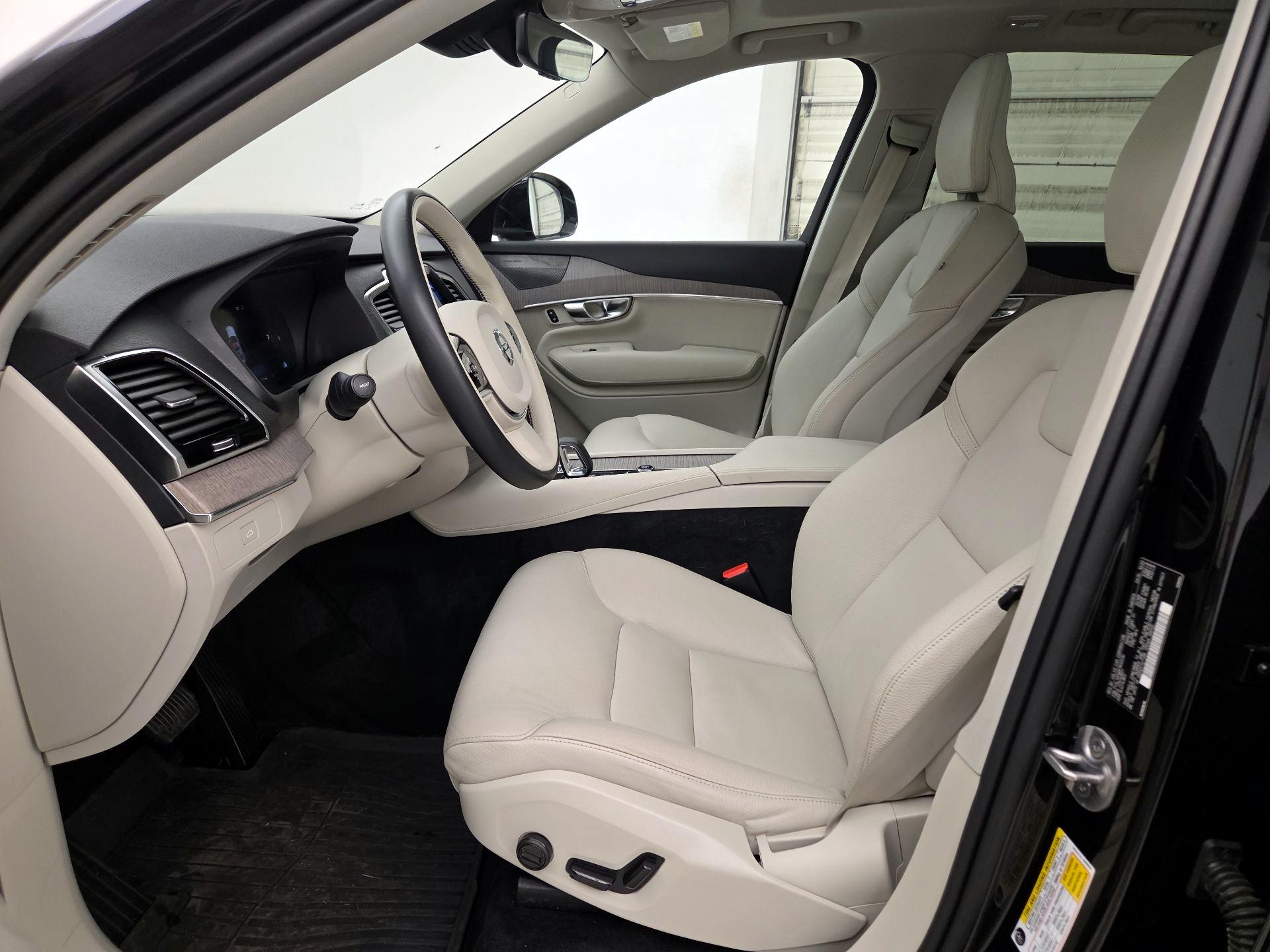 Thumbnail: 2023 Volvo XC90 - 11