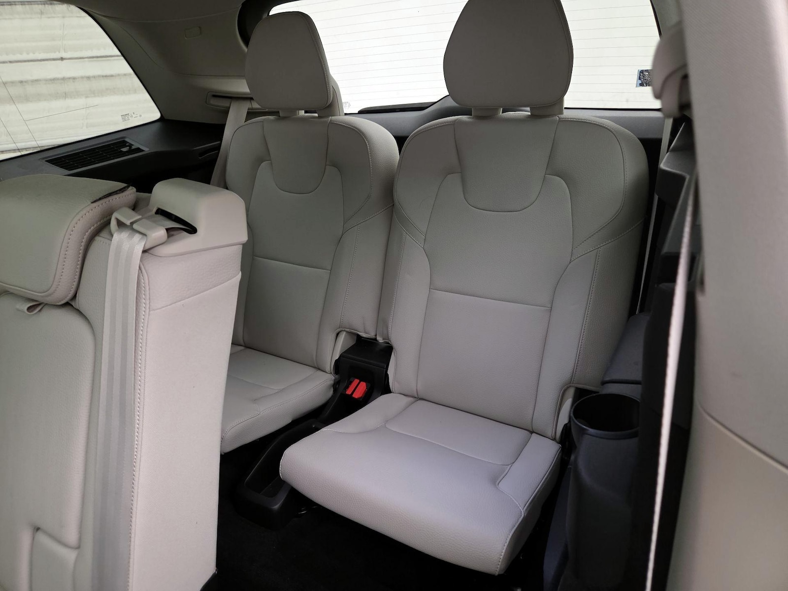 2023 Volvo XC90 Plus - Photo 23