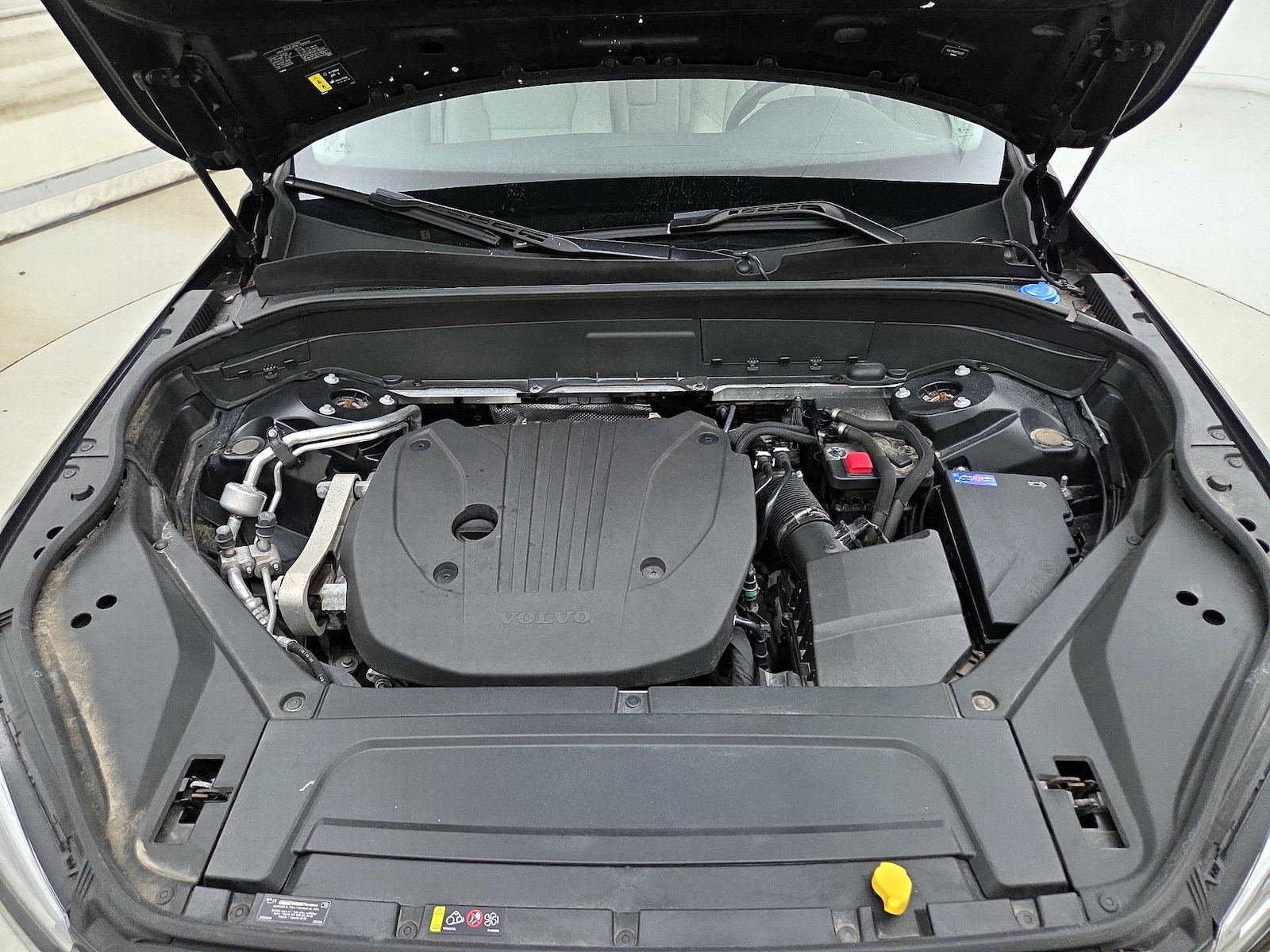 2023 Volvo XC90 Plus - Photo 25