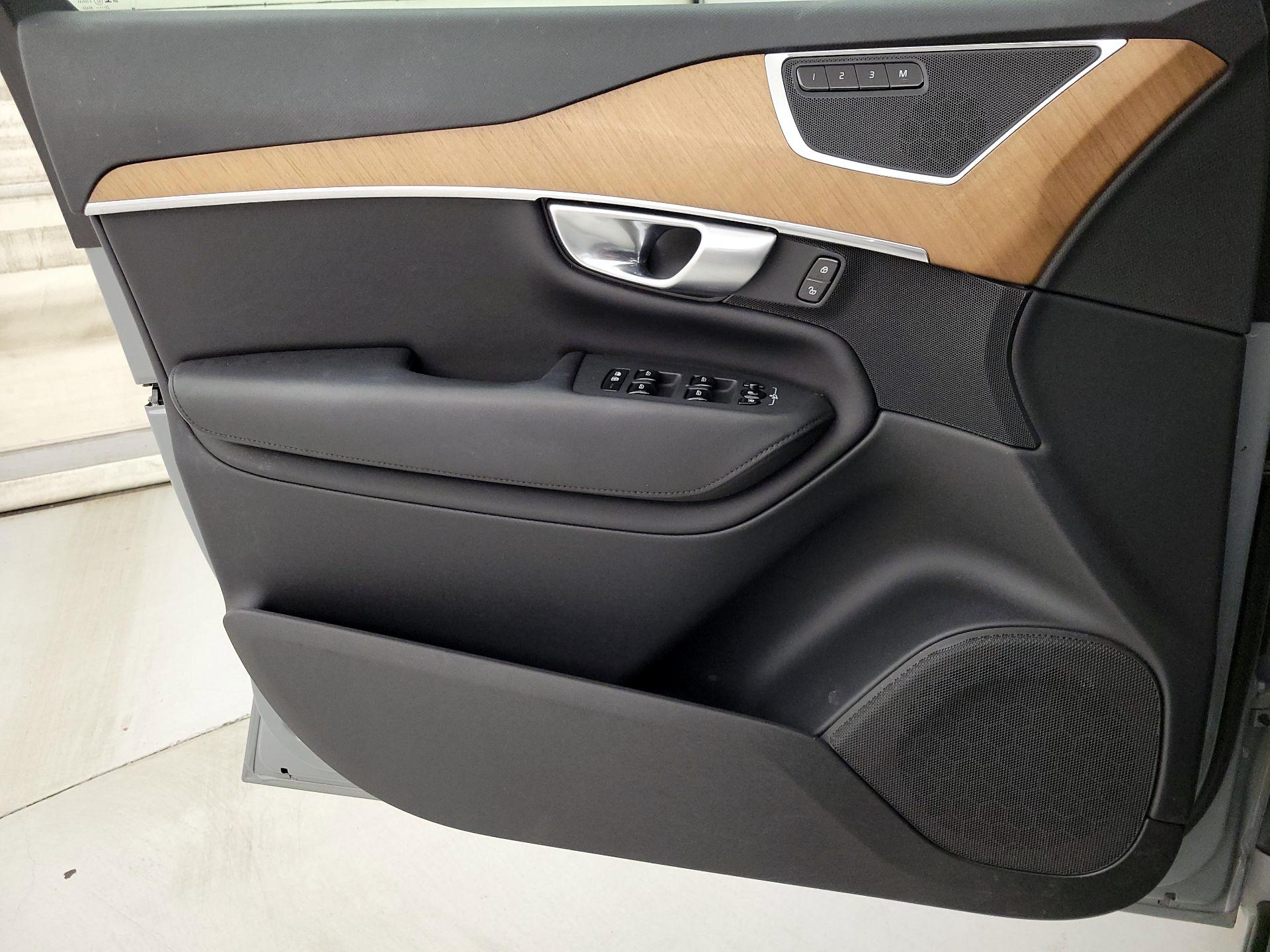 Thumbnail: 2024 Volvo XC90 - 12