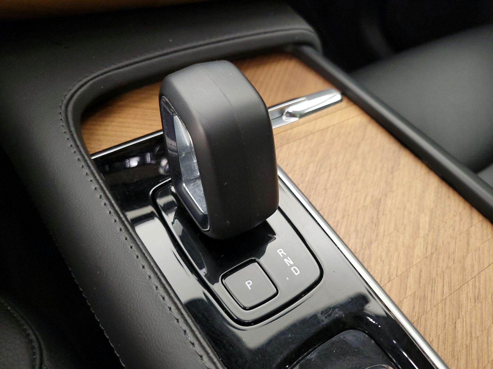 Thumbnail: 2024 Volvo XC90 - 17