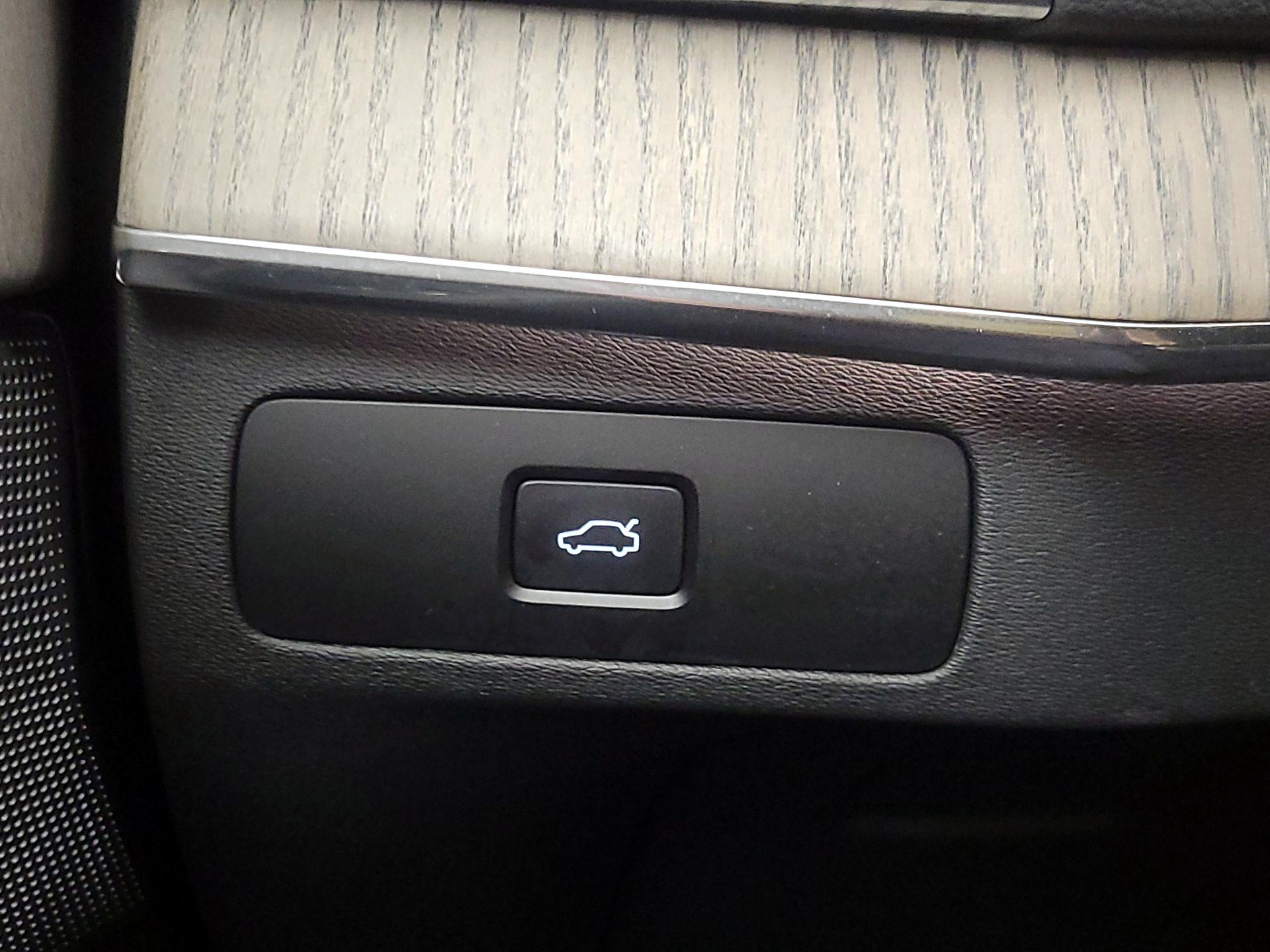 Thumbnail: 2024 Volvo XC90 - 13