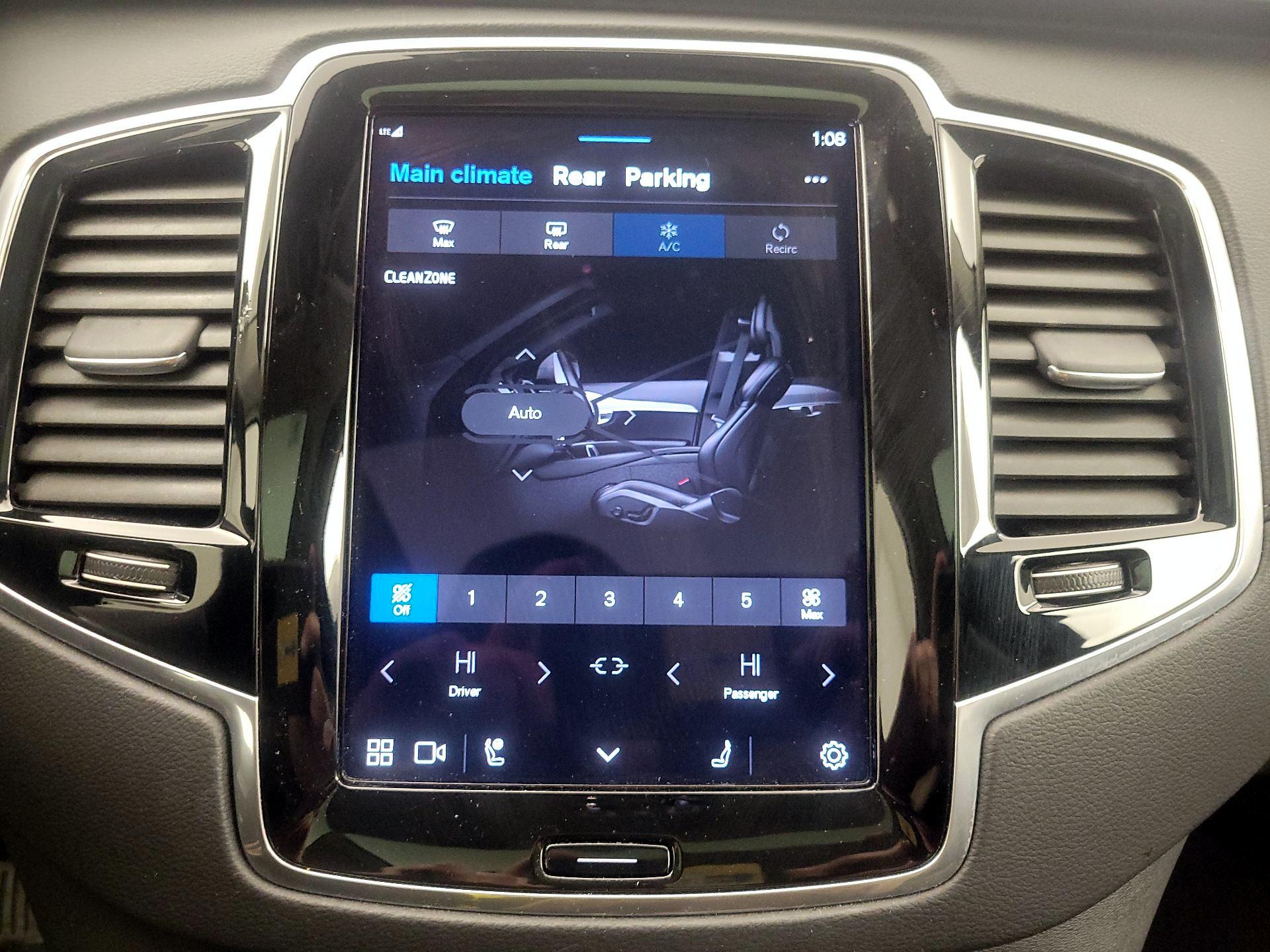 Thumbnail: 2024 Volvo XC90 - 17