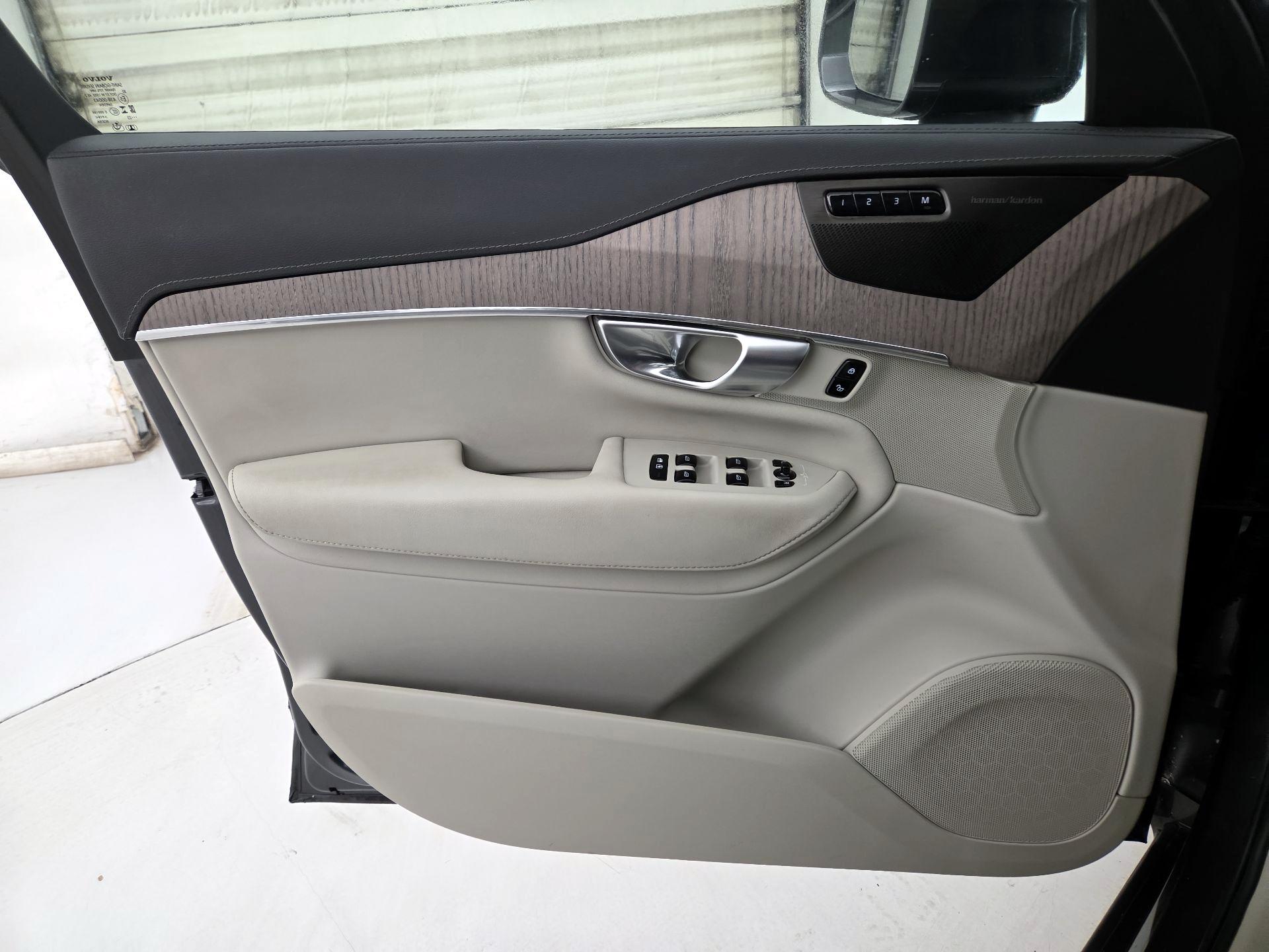 Thumbnail: 2024 Volvo XC90 - 12