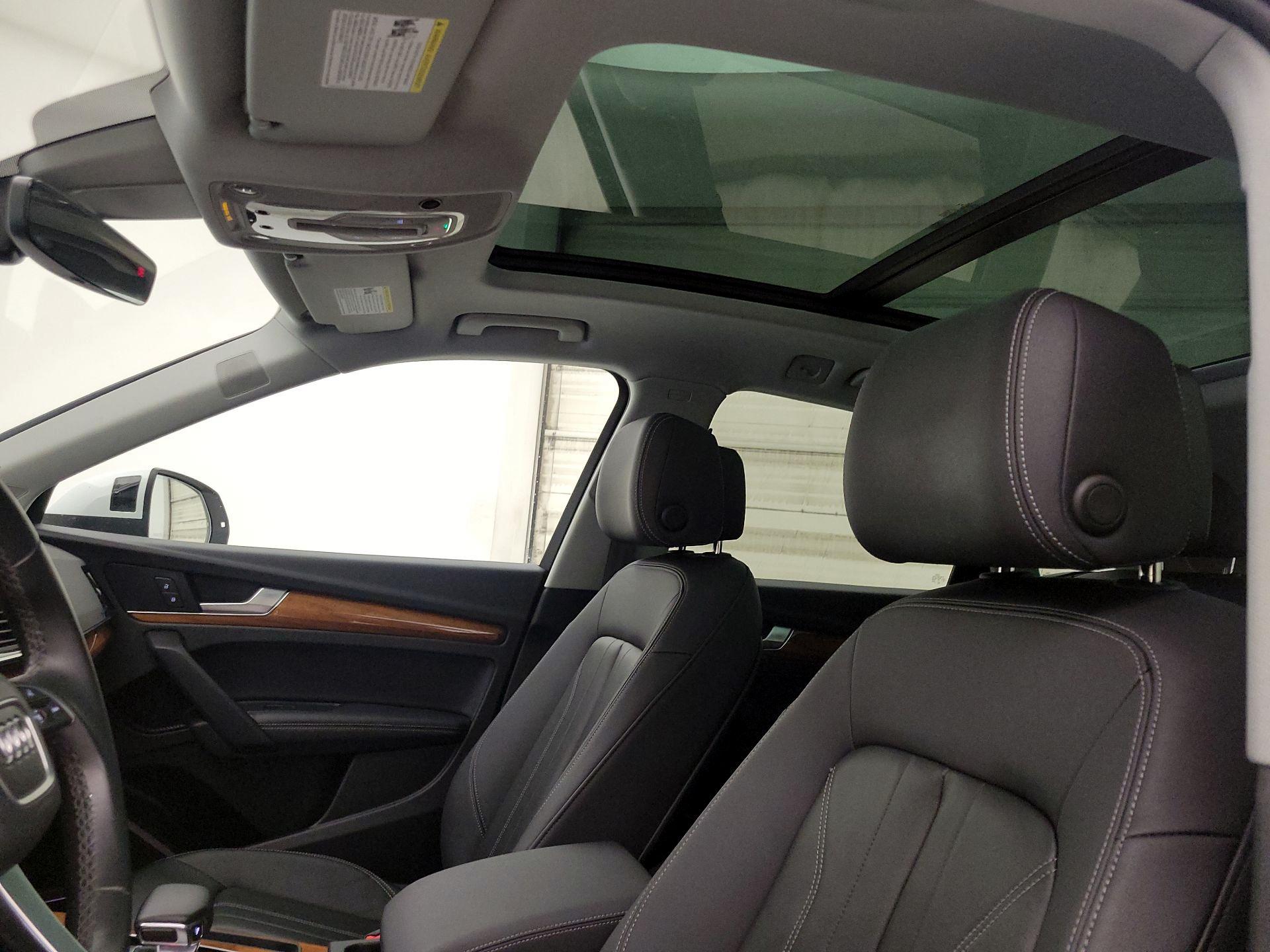 Thumbnail: 2023 Audi Q5 - 19