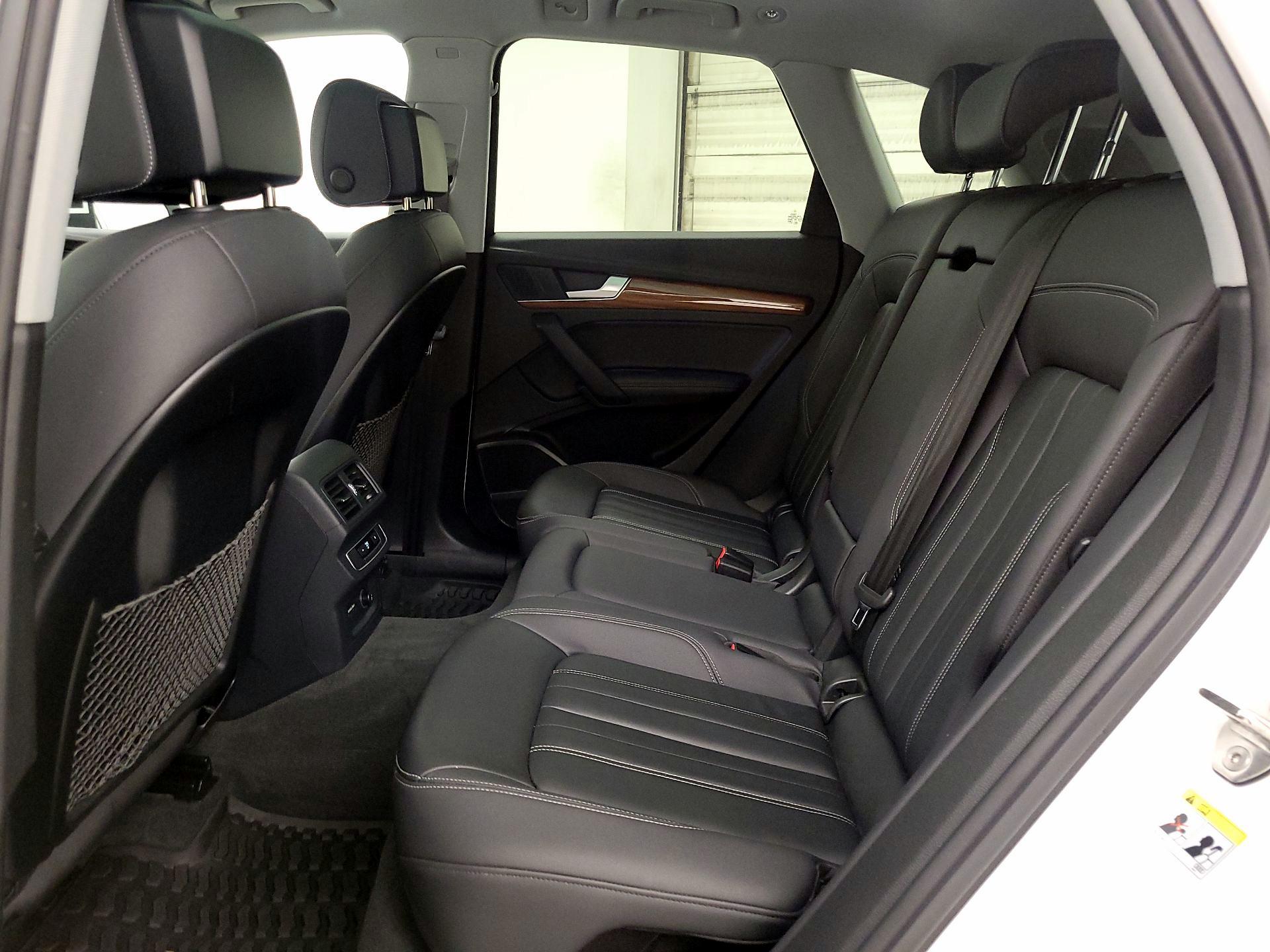 Thumbnail: 2023 Audi Q5 - 20