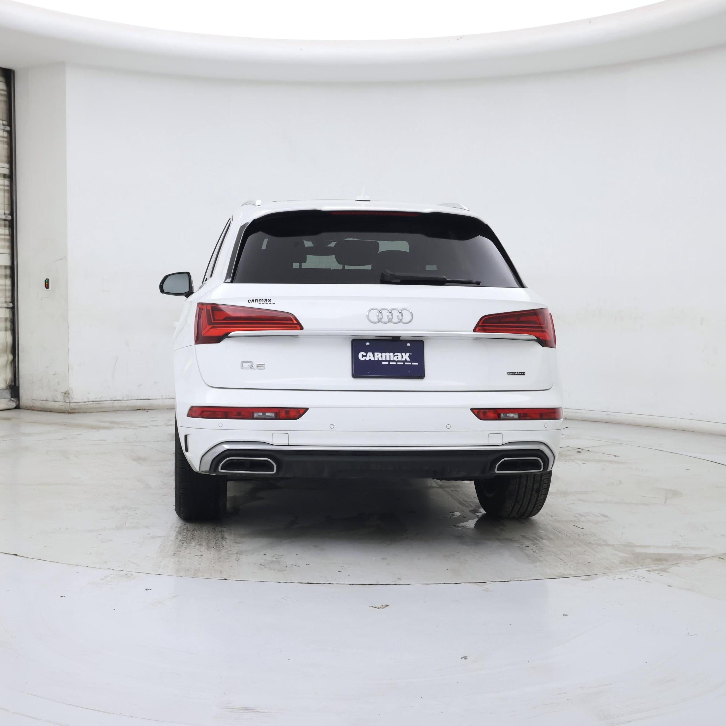 Thumbnail: 2023 Audi Q5 - 6