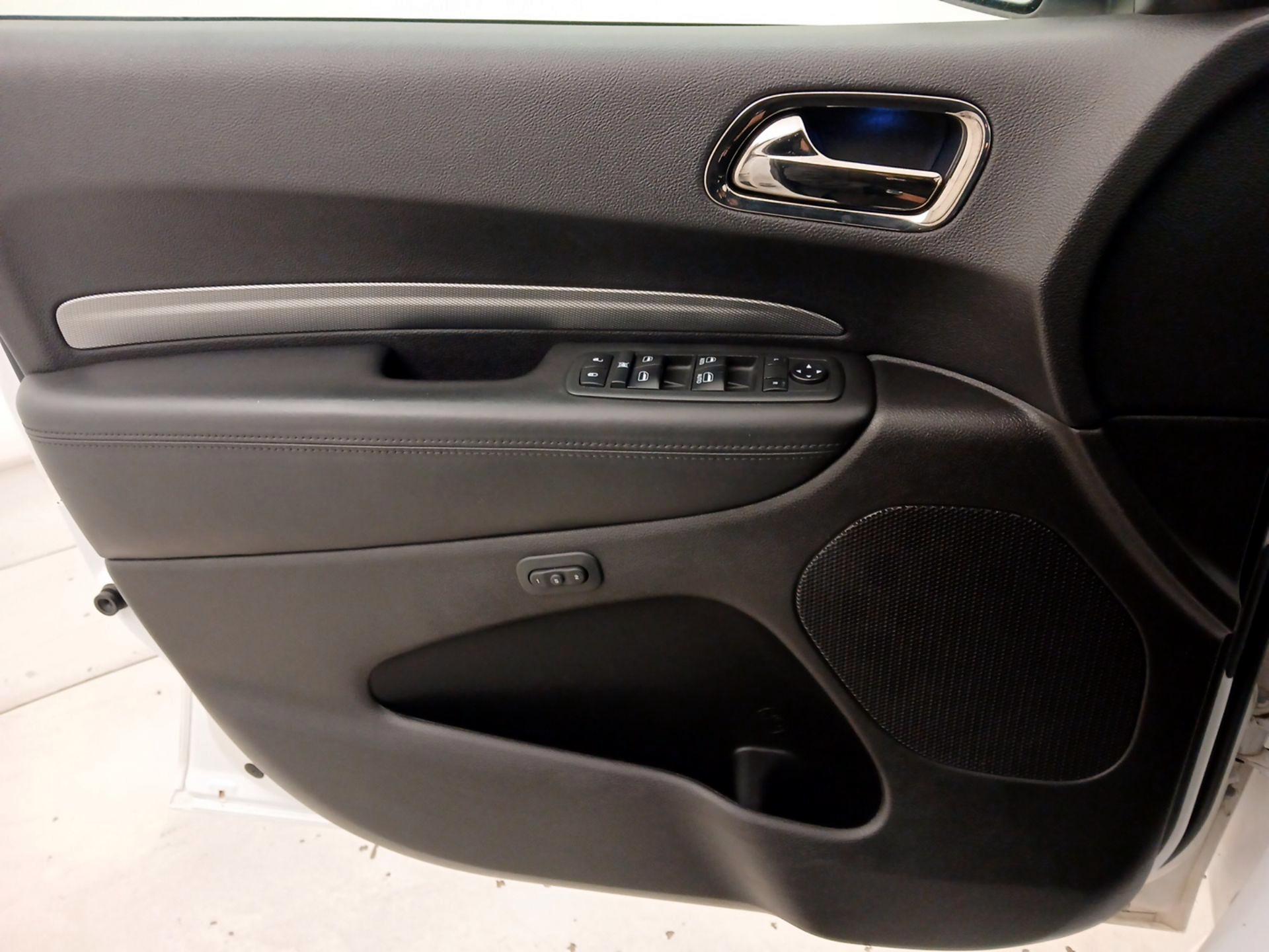 Thumbnail: 2019 Dodge Durango - 12