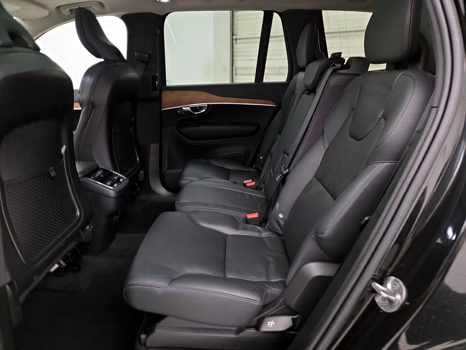 Thumbnail: 2023 Volvo XC90 - 20