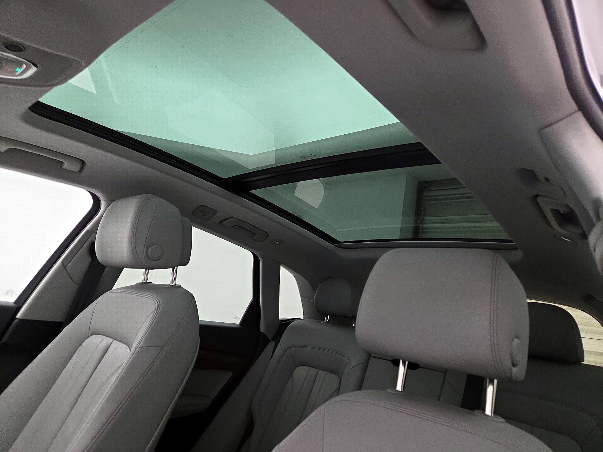 Thumbnail: 2022 Audi Q5 - 19